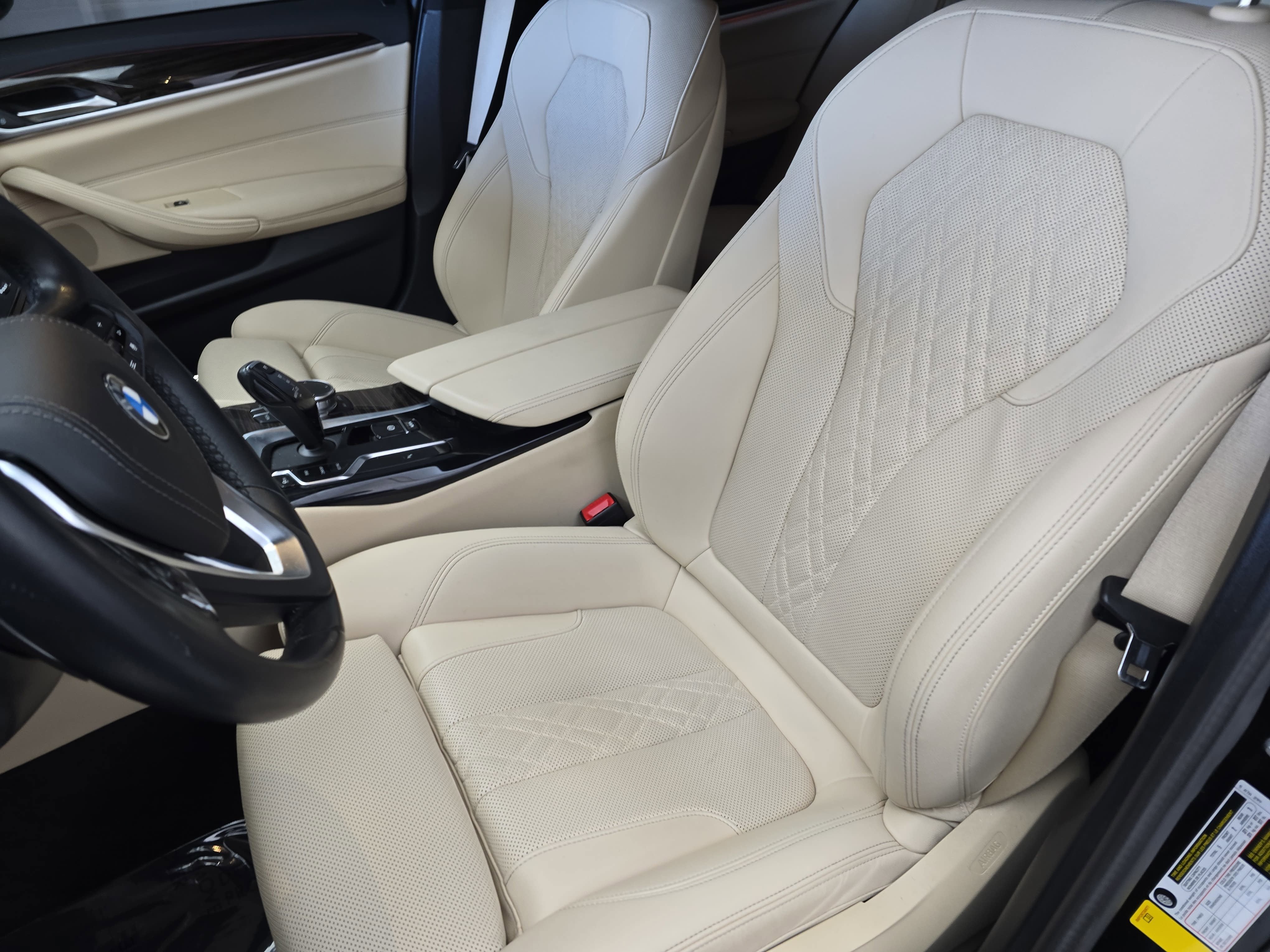 2023 BMW 5 Series 530i