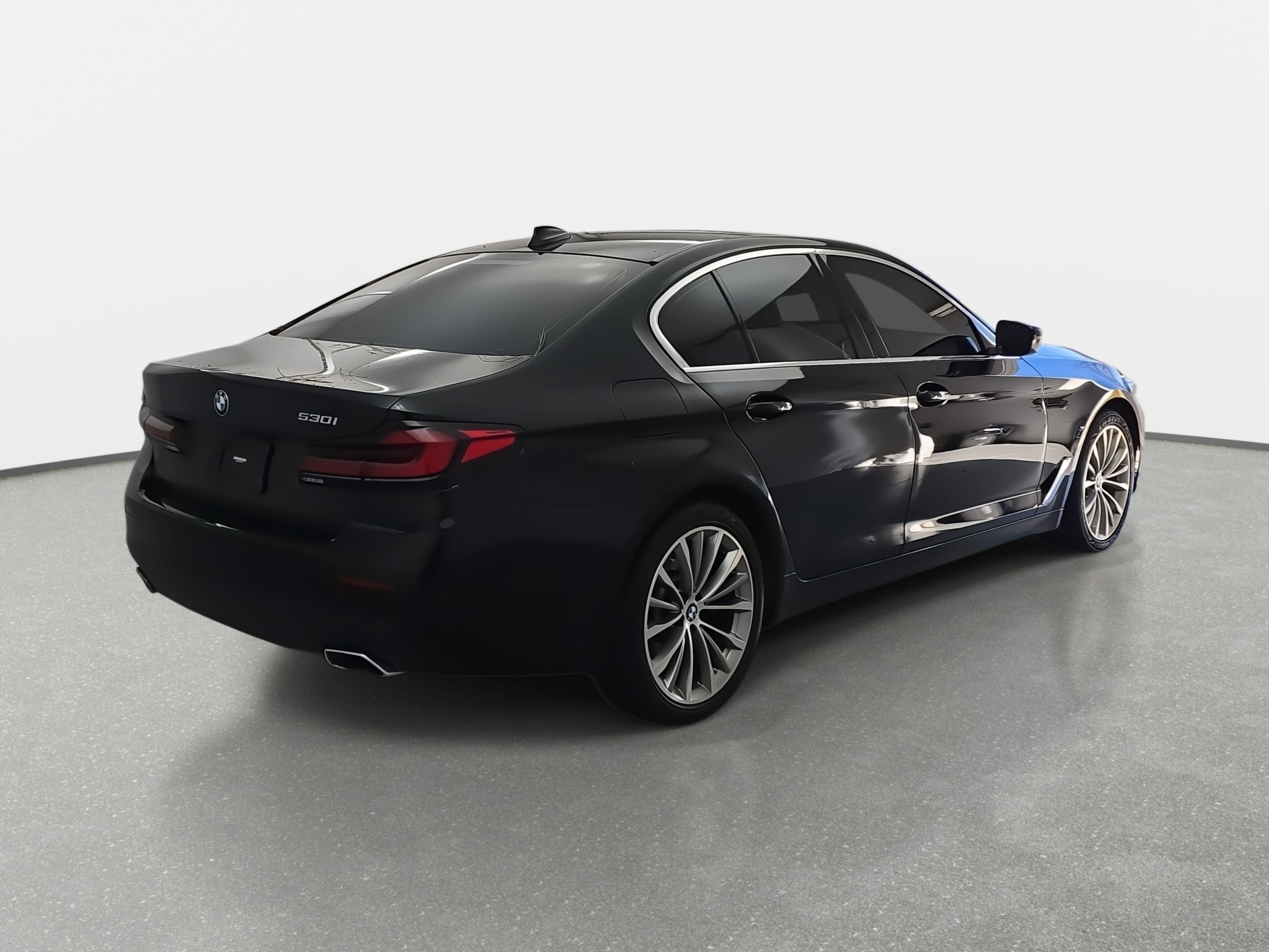 2023 BMW 5 Series 530i
