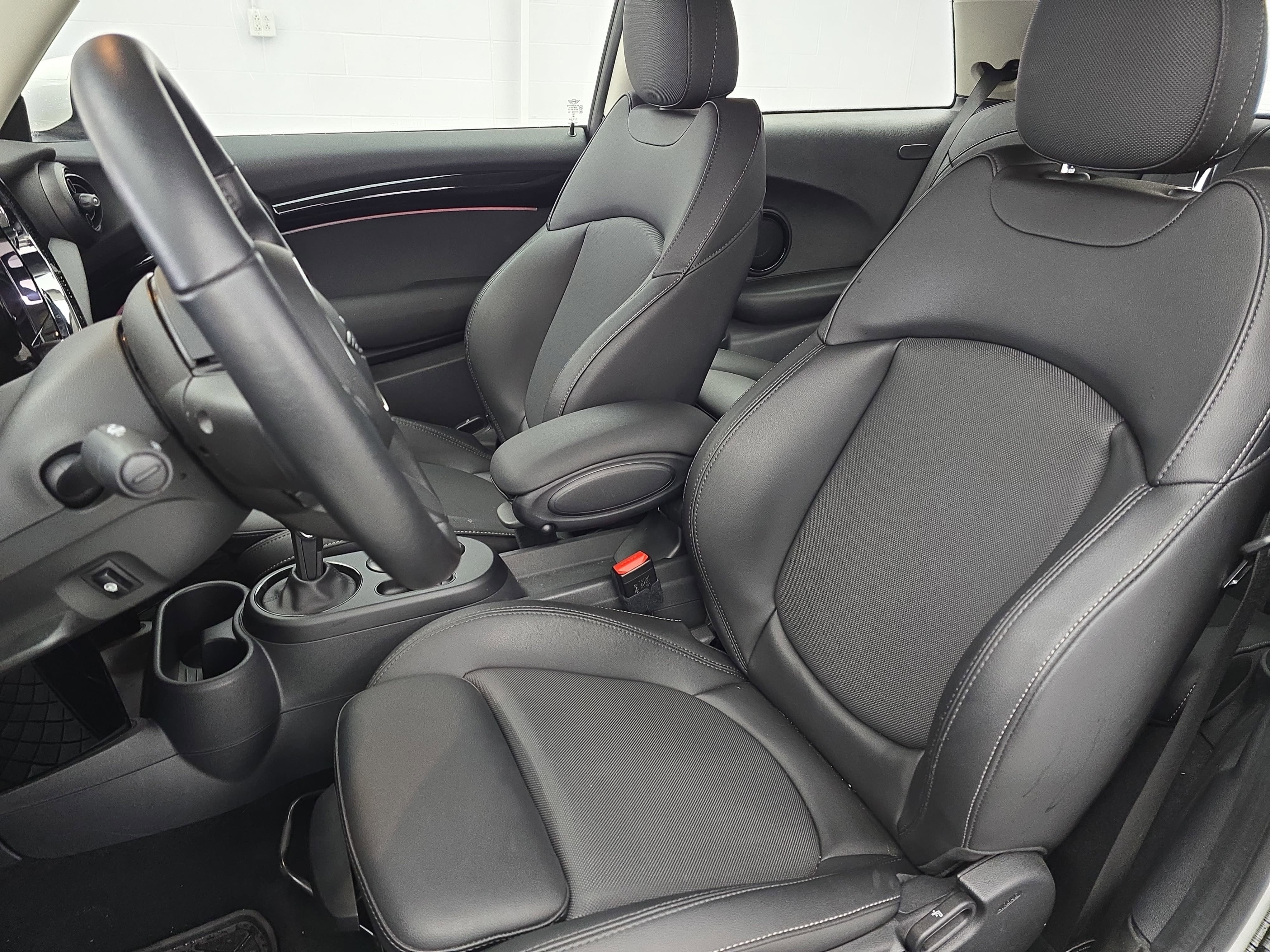 2022 MINI Hardtop 2 Door Cooper SE