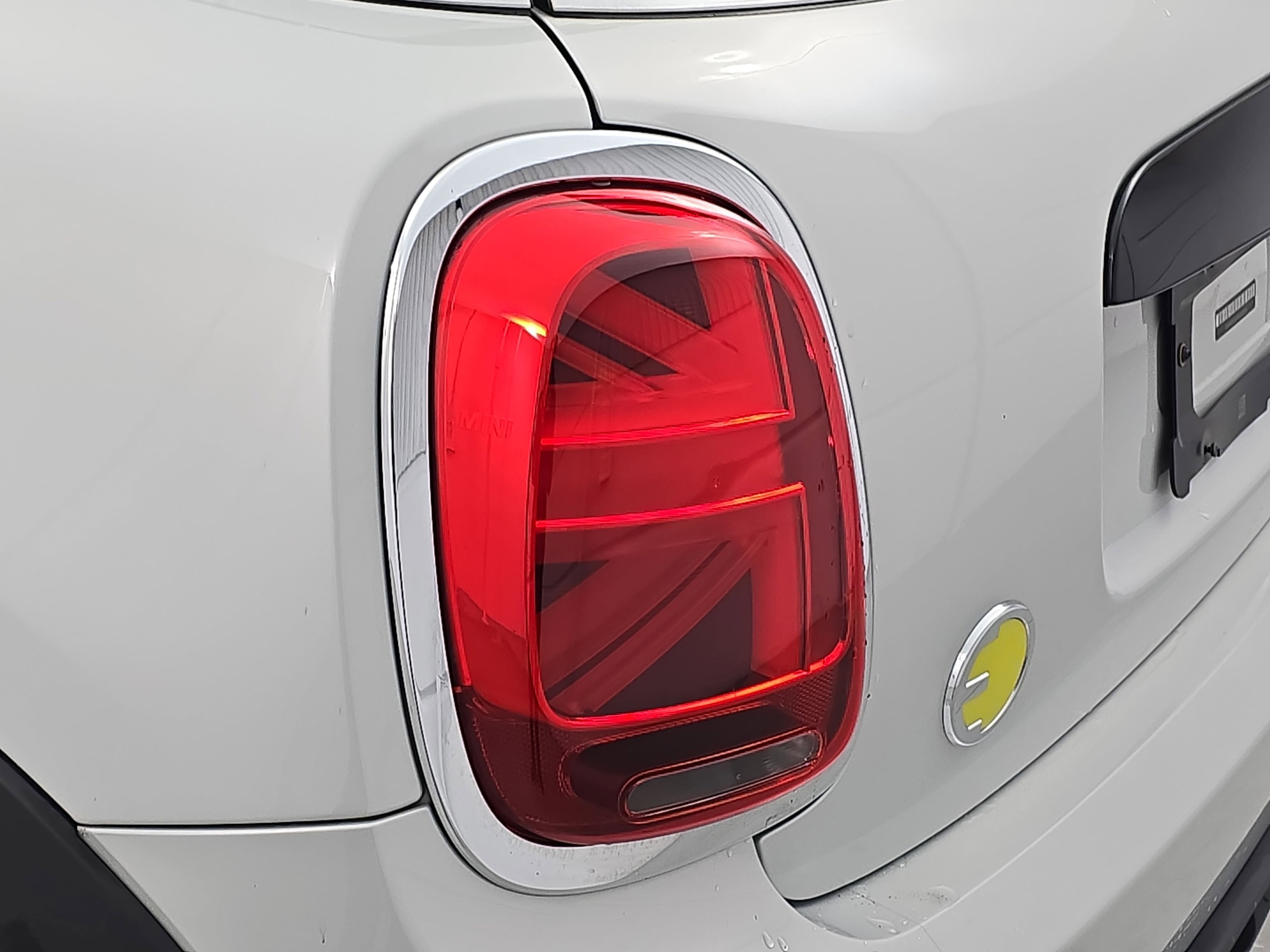 2022 MINI Hardtop 2 Door Cooper SE