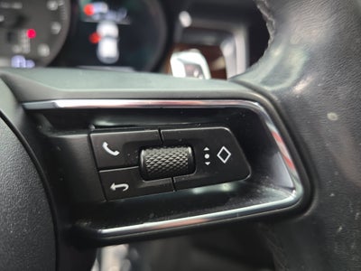 2023 Porsche Macan T