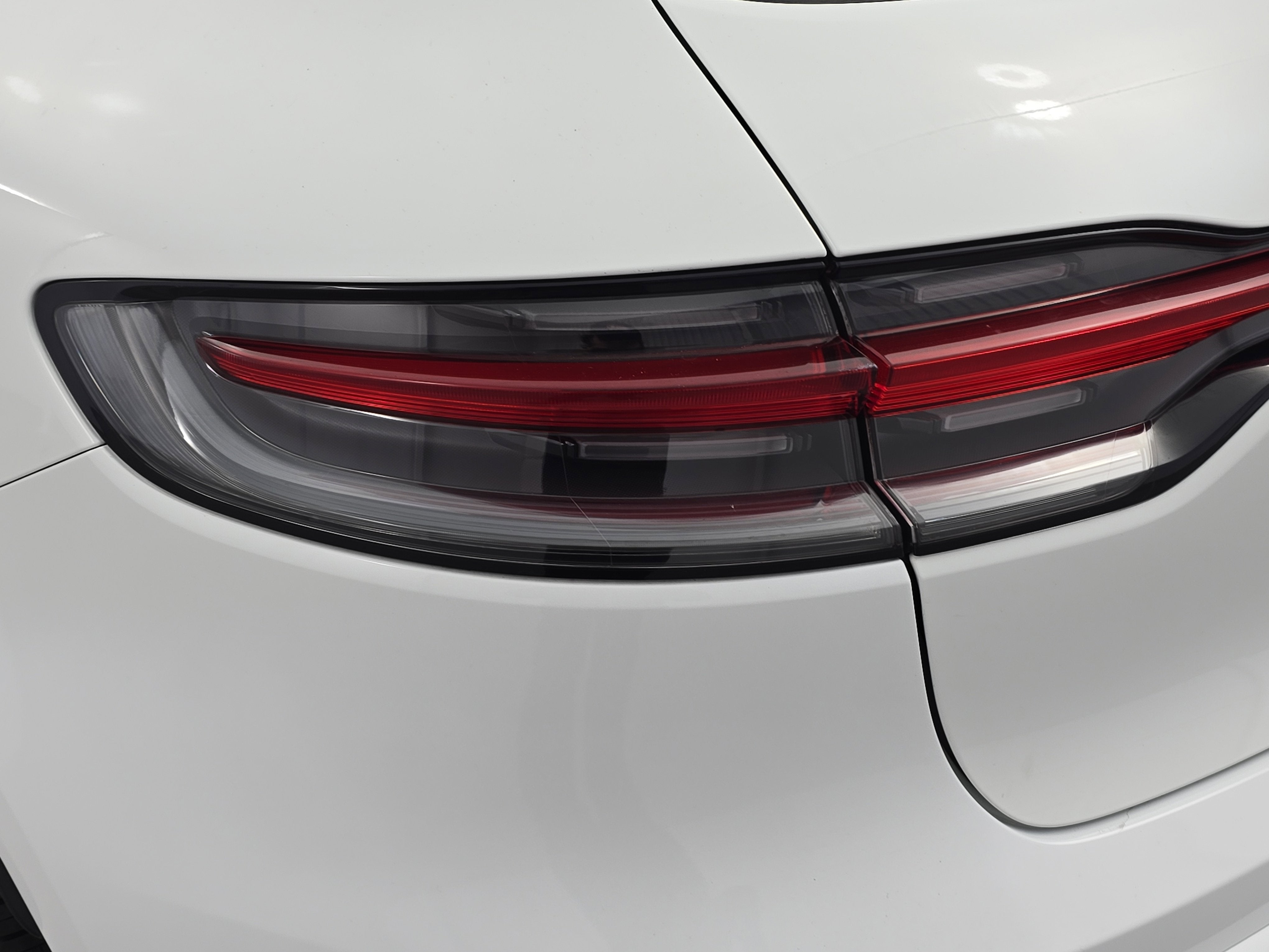 2023 Porsche Macan T