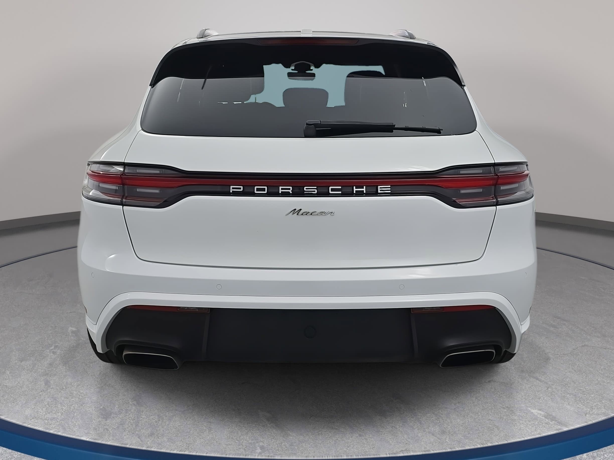 2023 Porsche Macan T