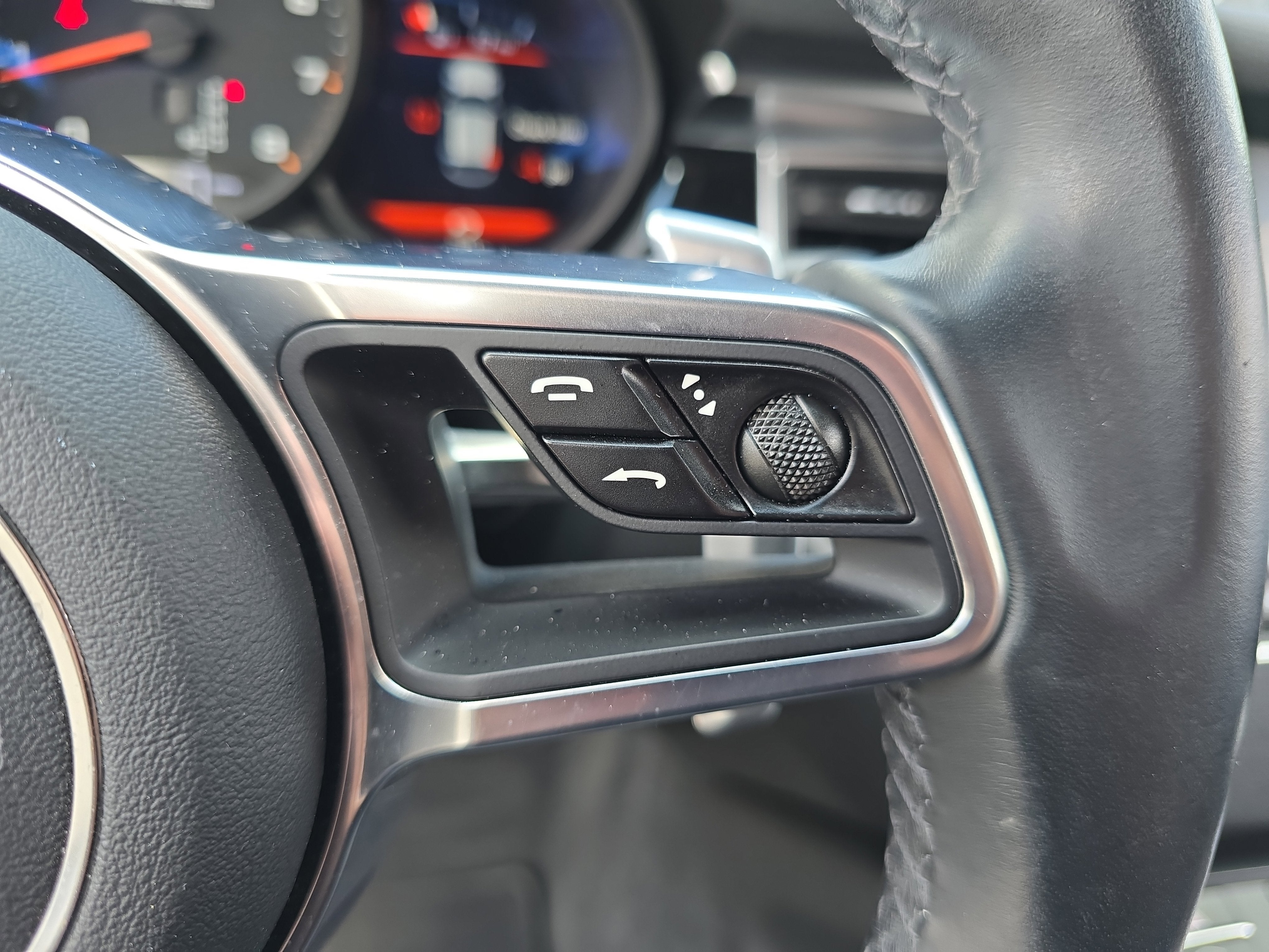 2018 Porsche Macan Base