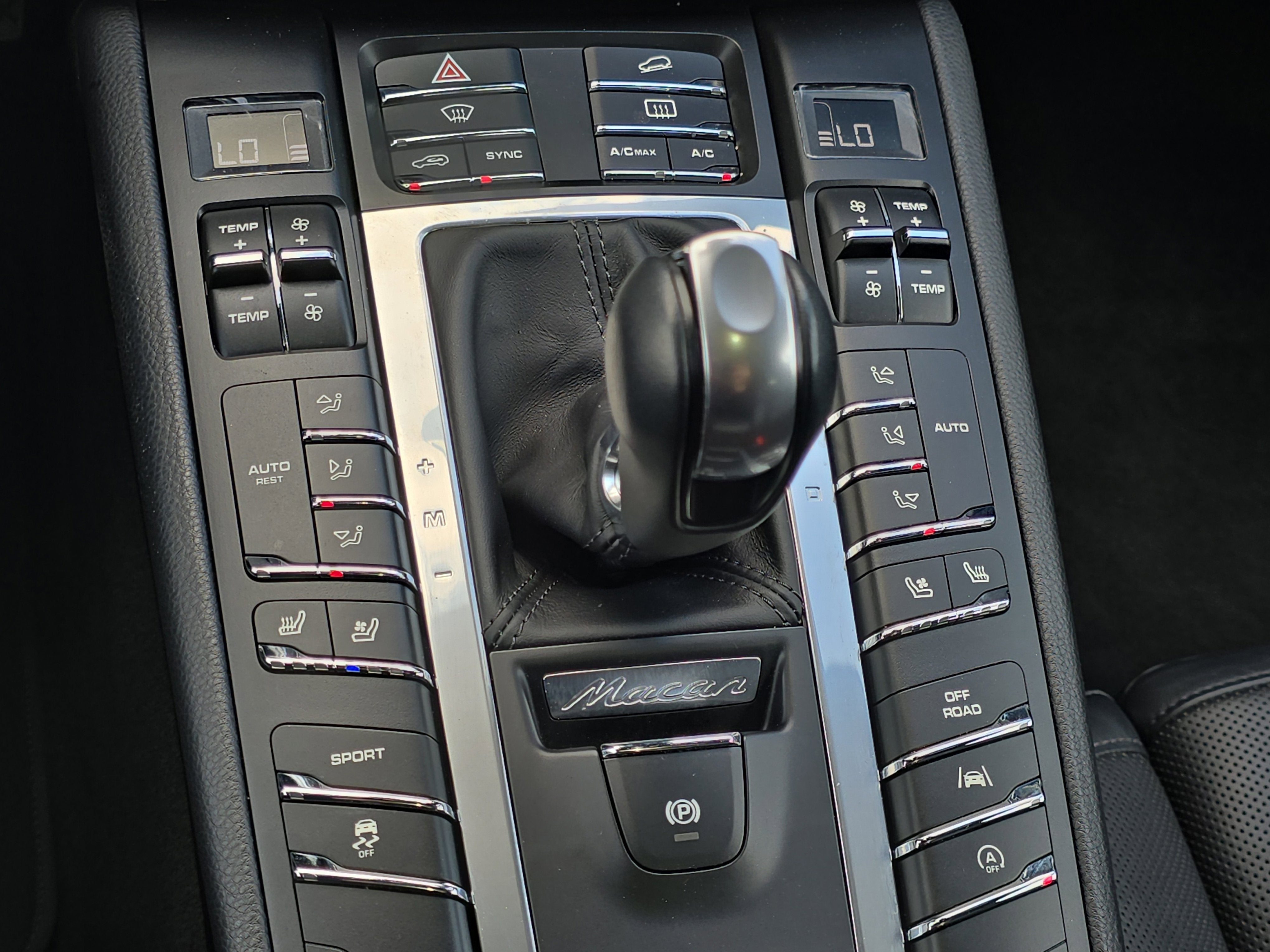 2018 Porsche Macan Base