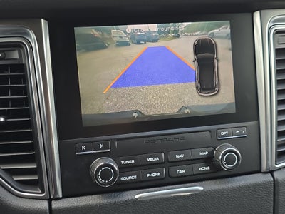 2018 Porsche Macan Base