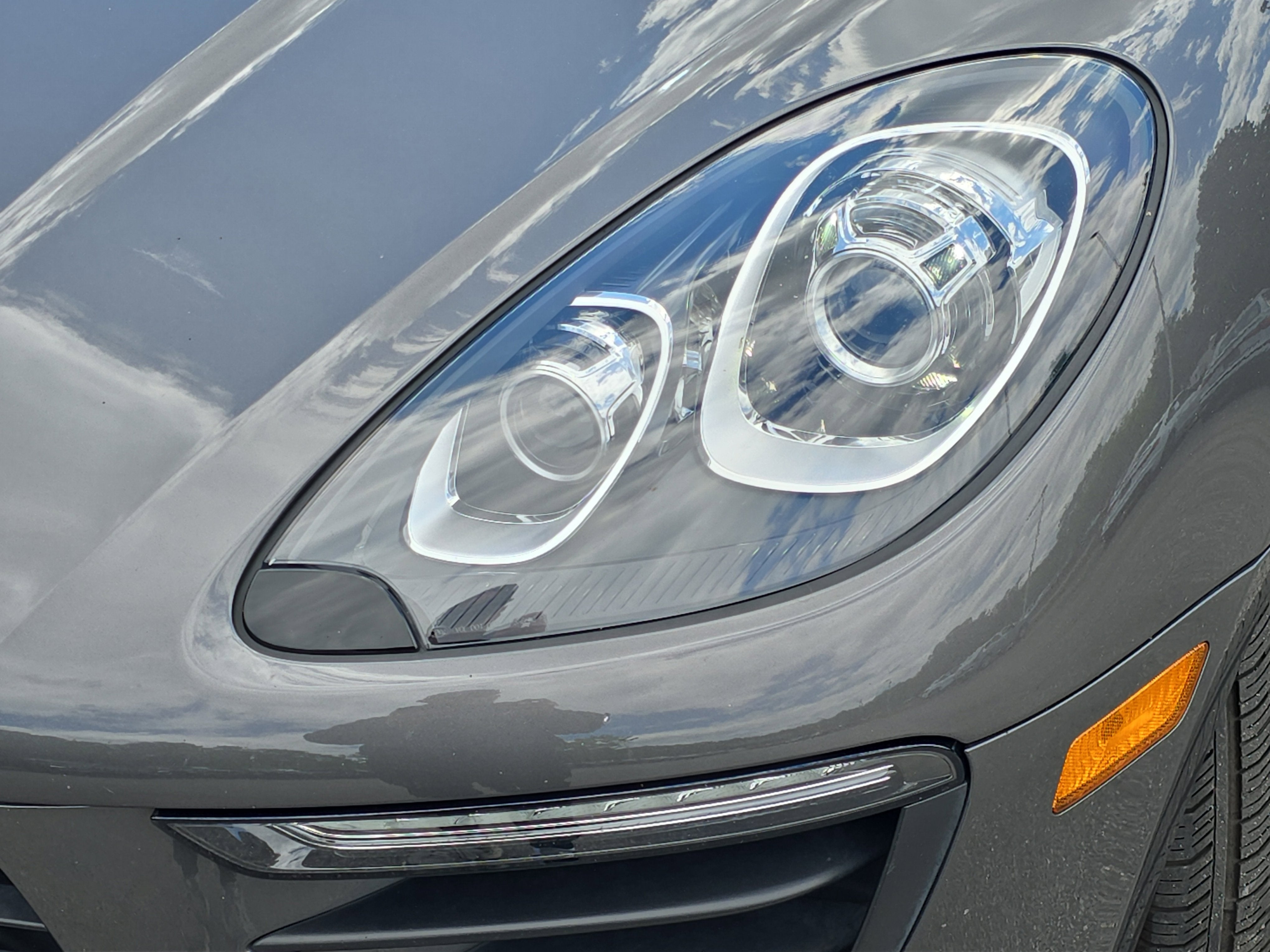 2018 Porsche Macan Base