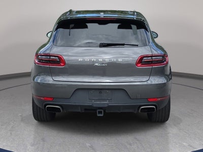 2018 Porsche Macan Base