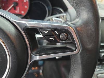 2016 Porsche Cayenne GTS