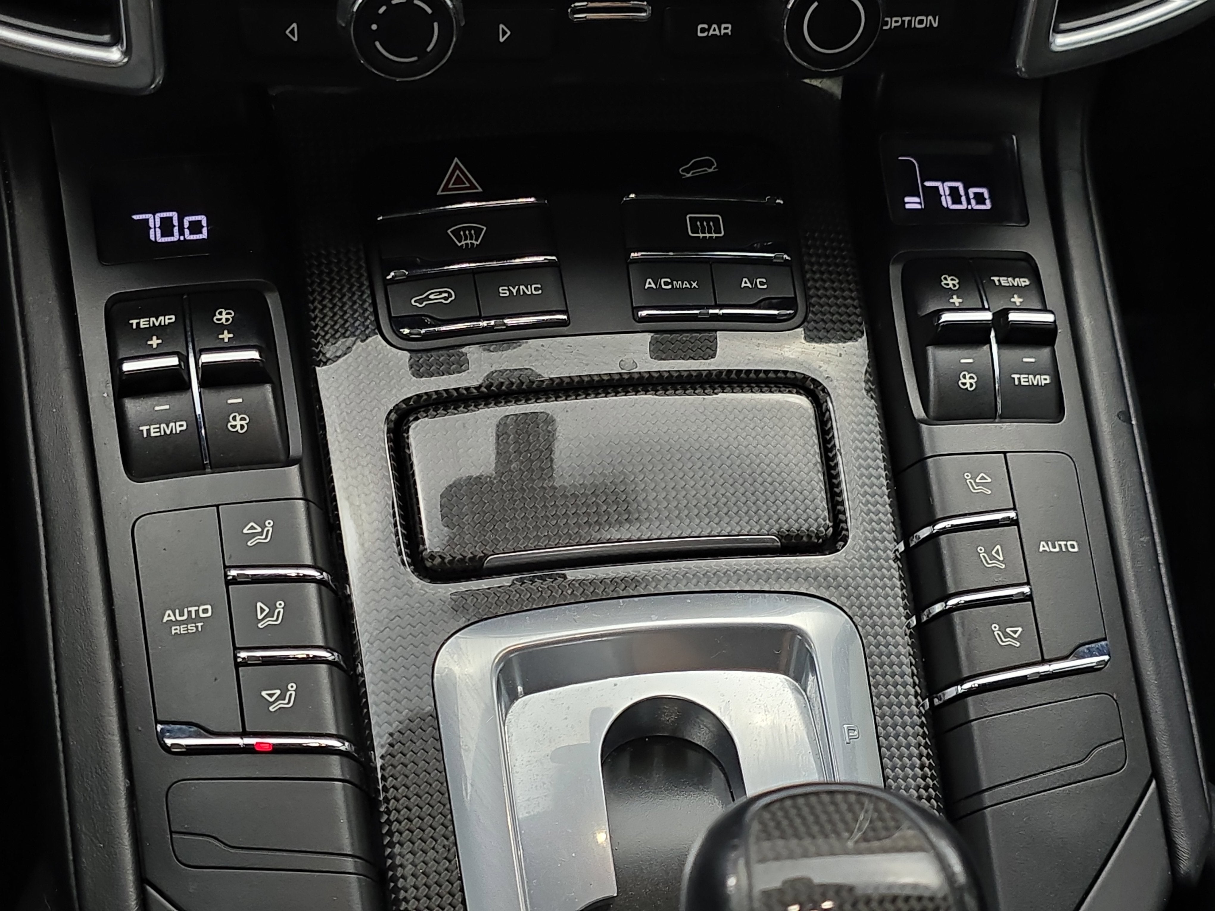 2016 Porsche Cayenne GTS