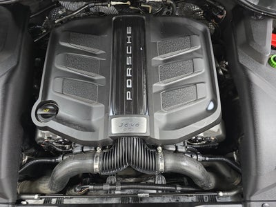 2016 Porsche Cayenne GTS