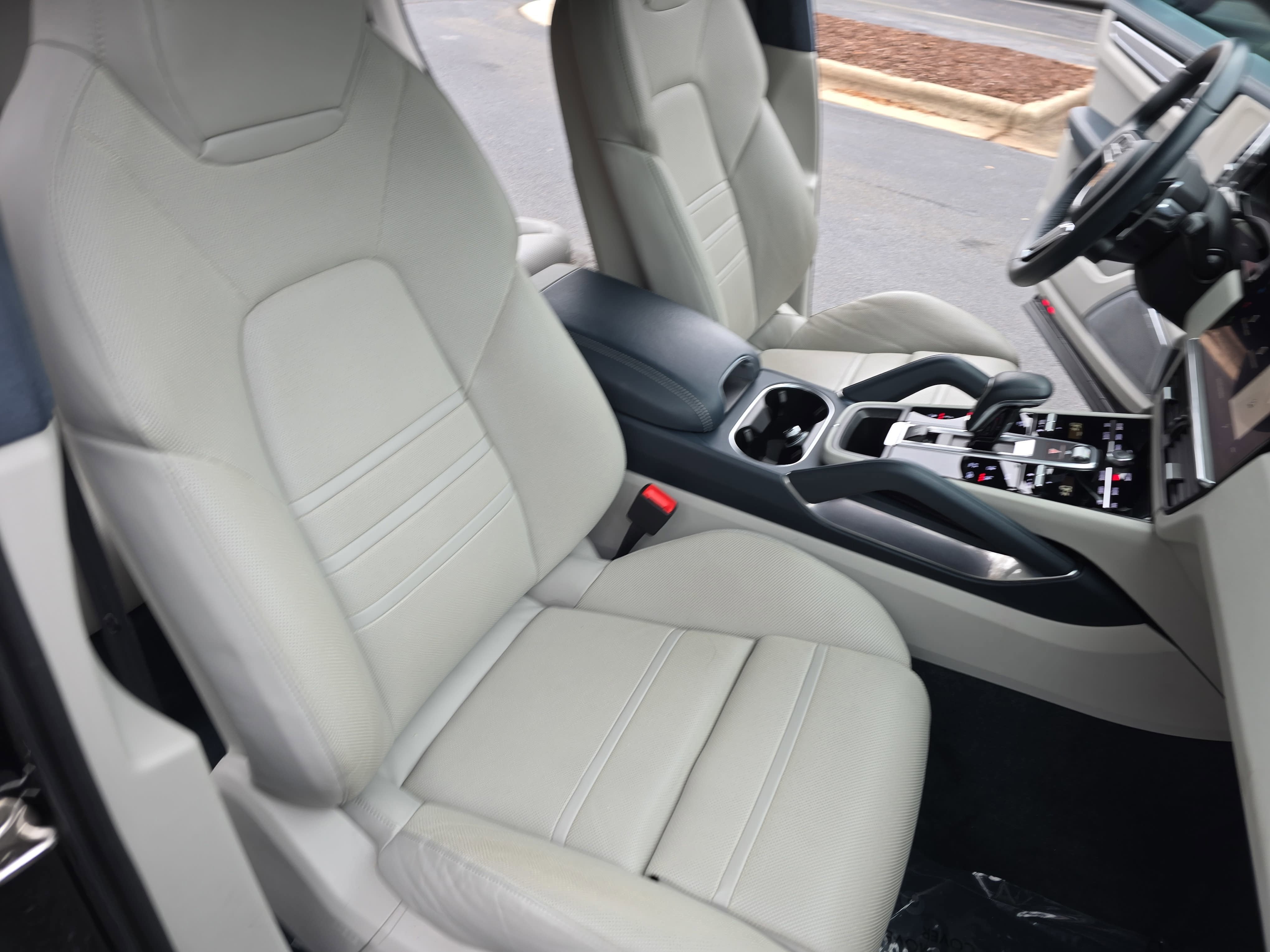 2022 Porsche Cayenne Turbo