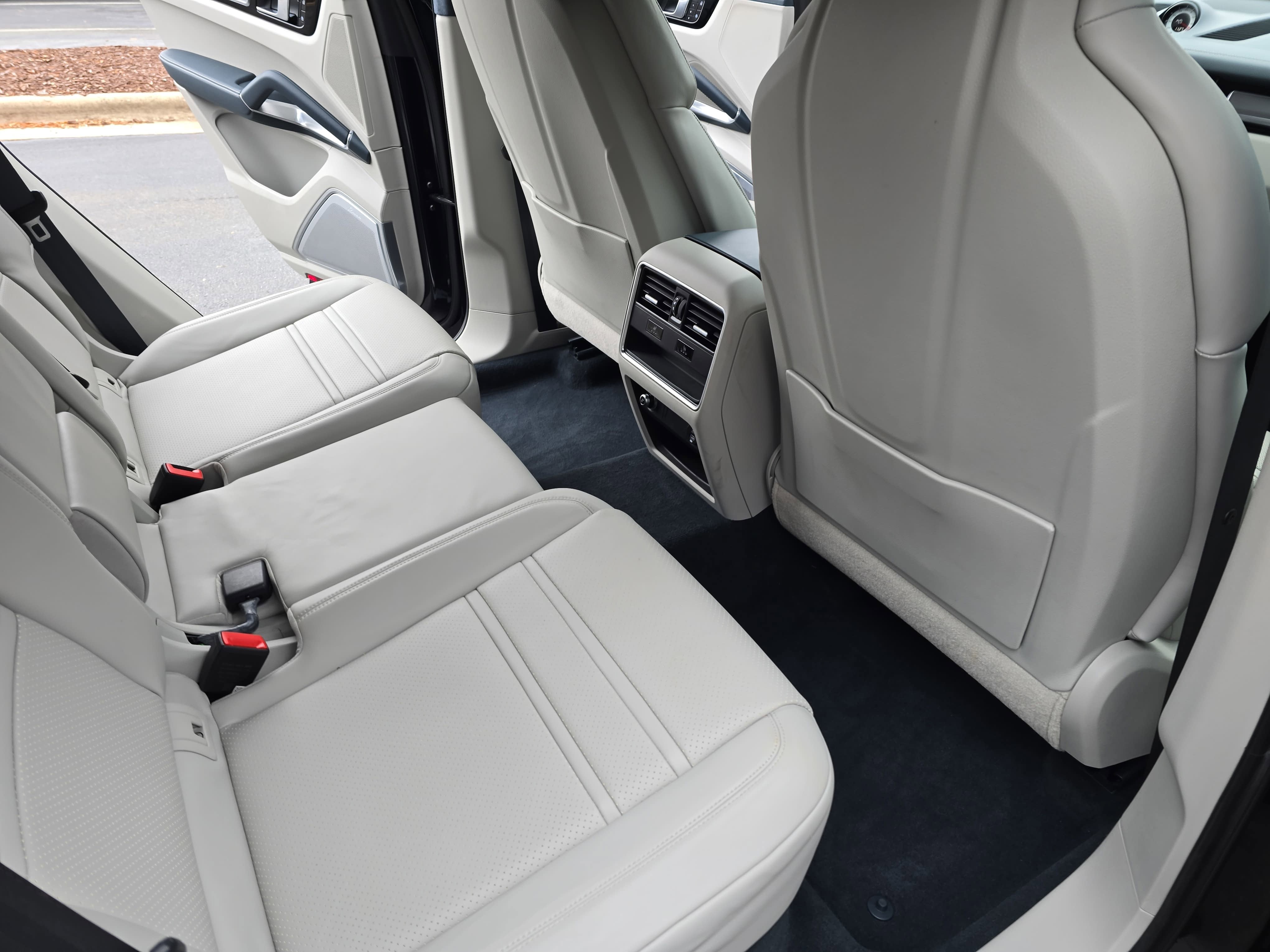 2022 Porsche Cayenne Turbo