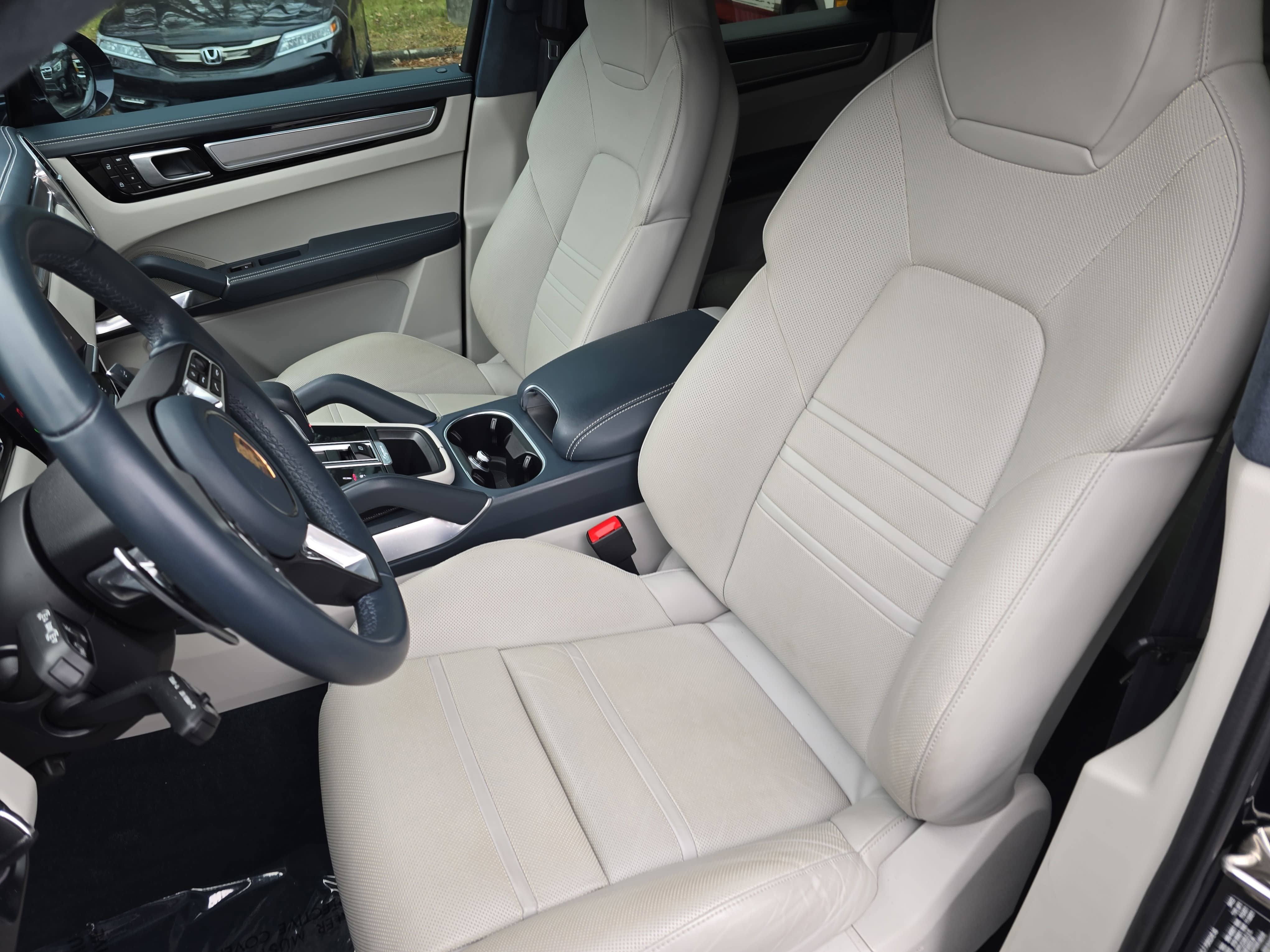 2022 Porsche Cayenne Turbo