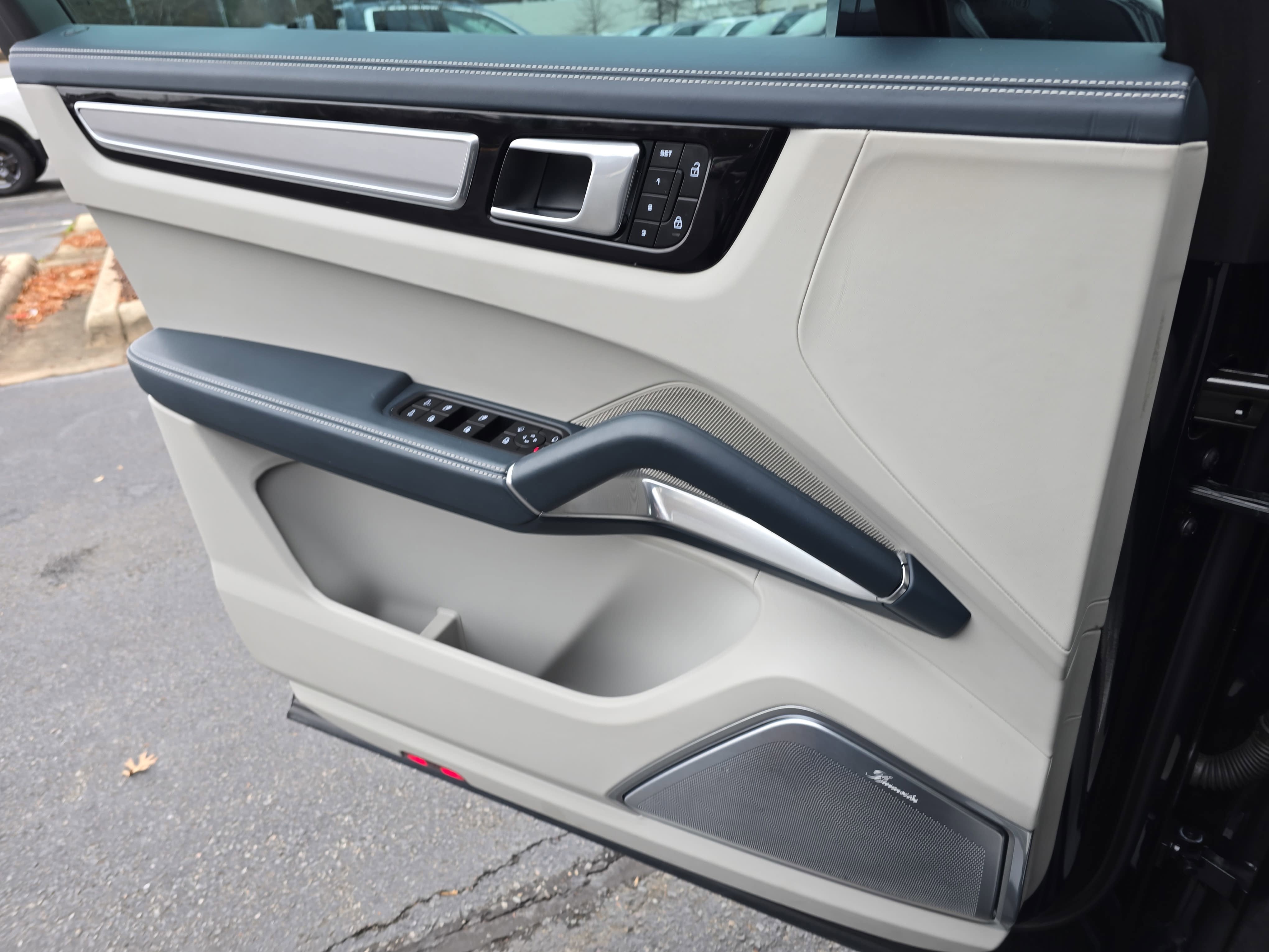 2022 Porsche Cayenne Turbo