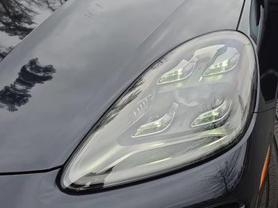 2022 Porsche Cayenne Turbo