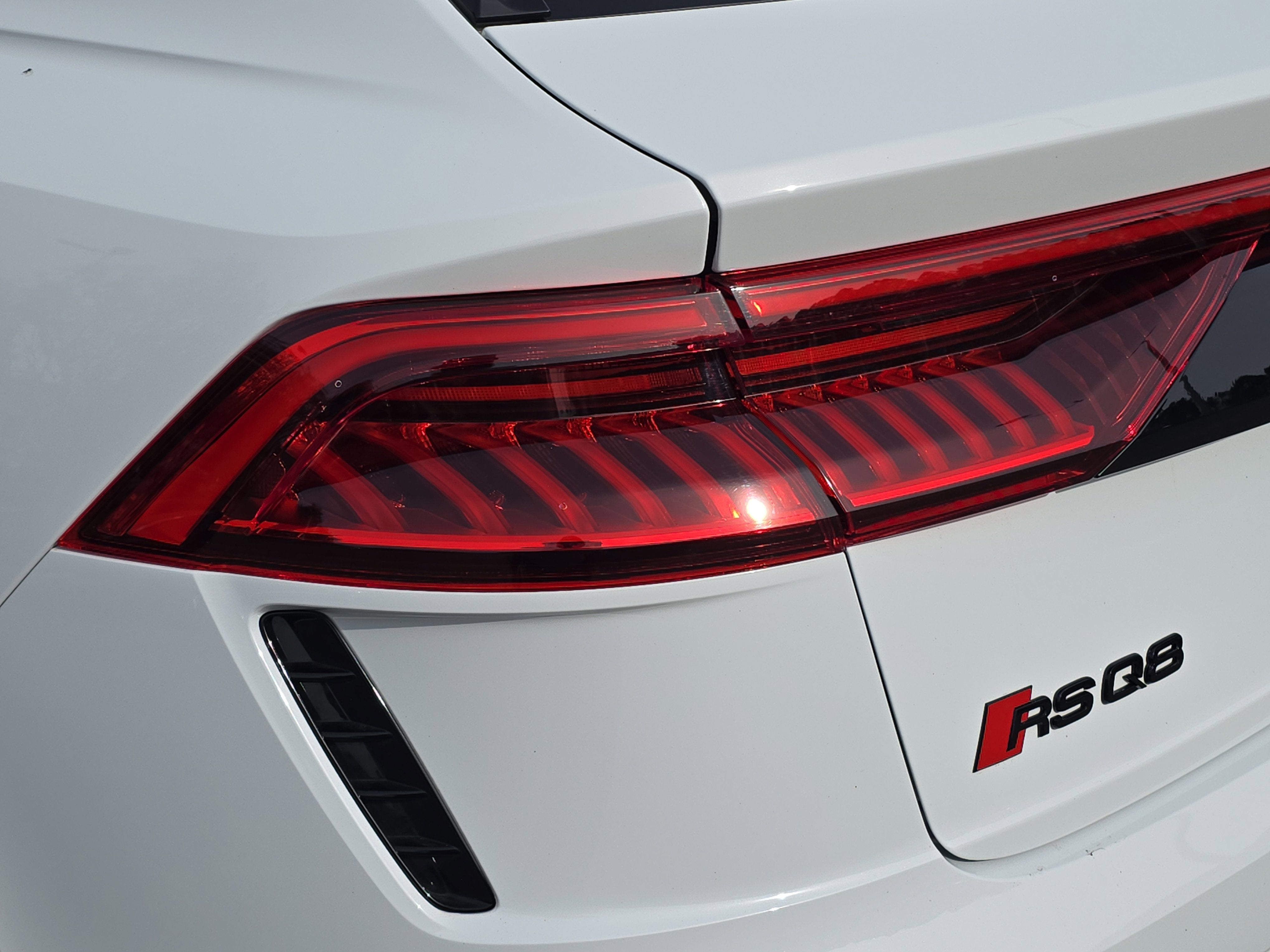 2023 Audi RS Q8 4.0T