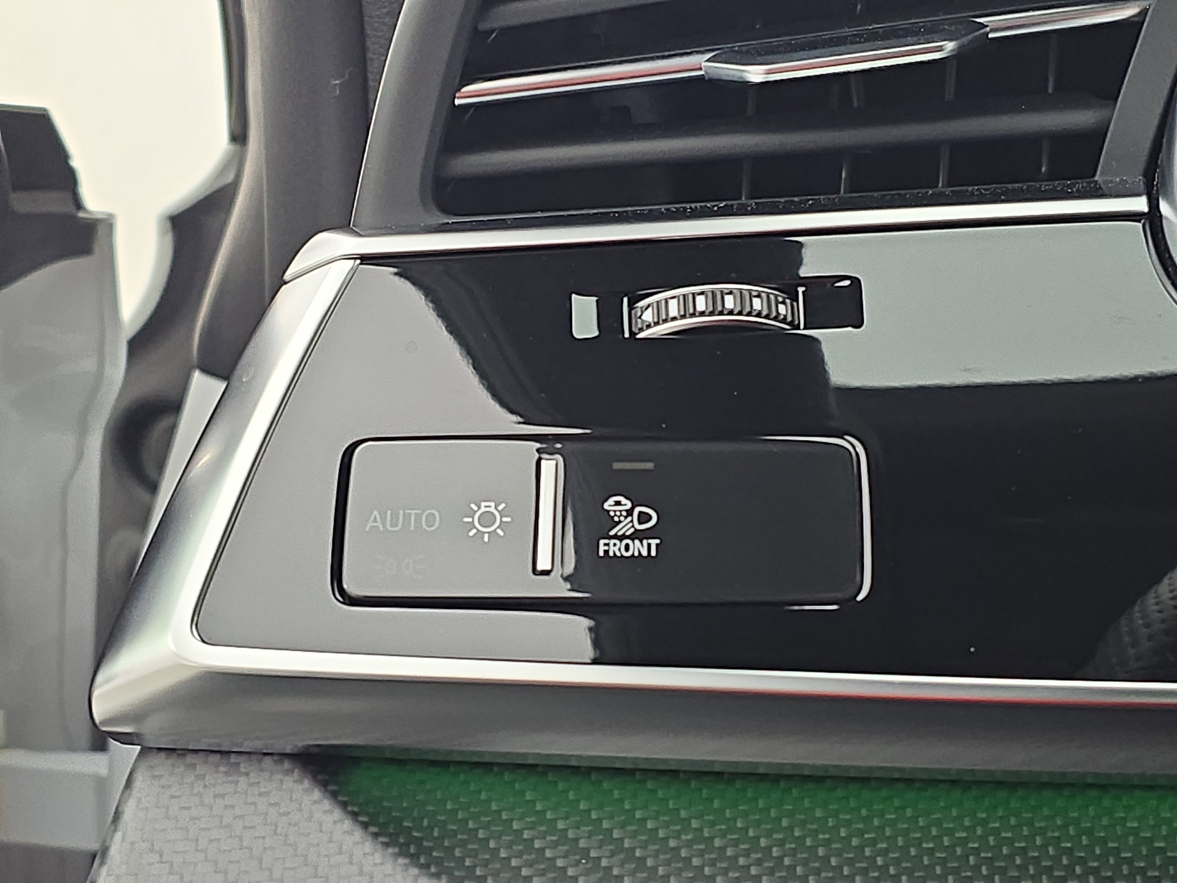2023 Audi RS Q8 4.0T
