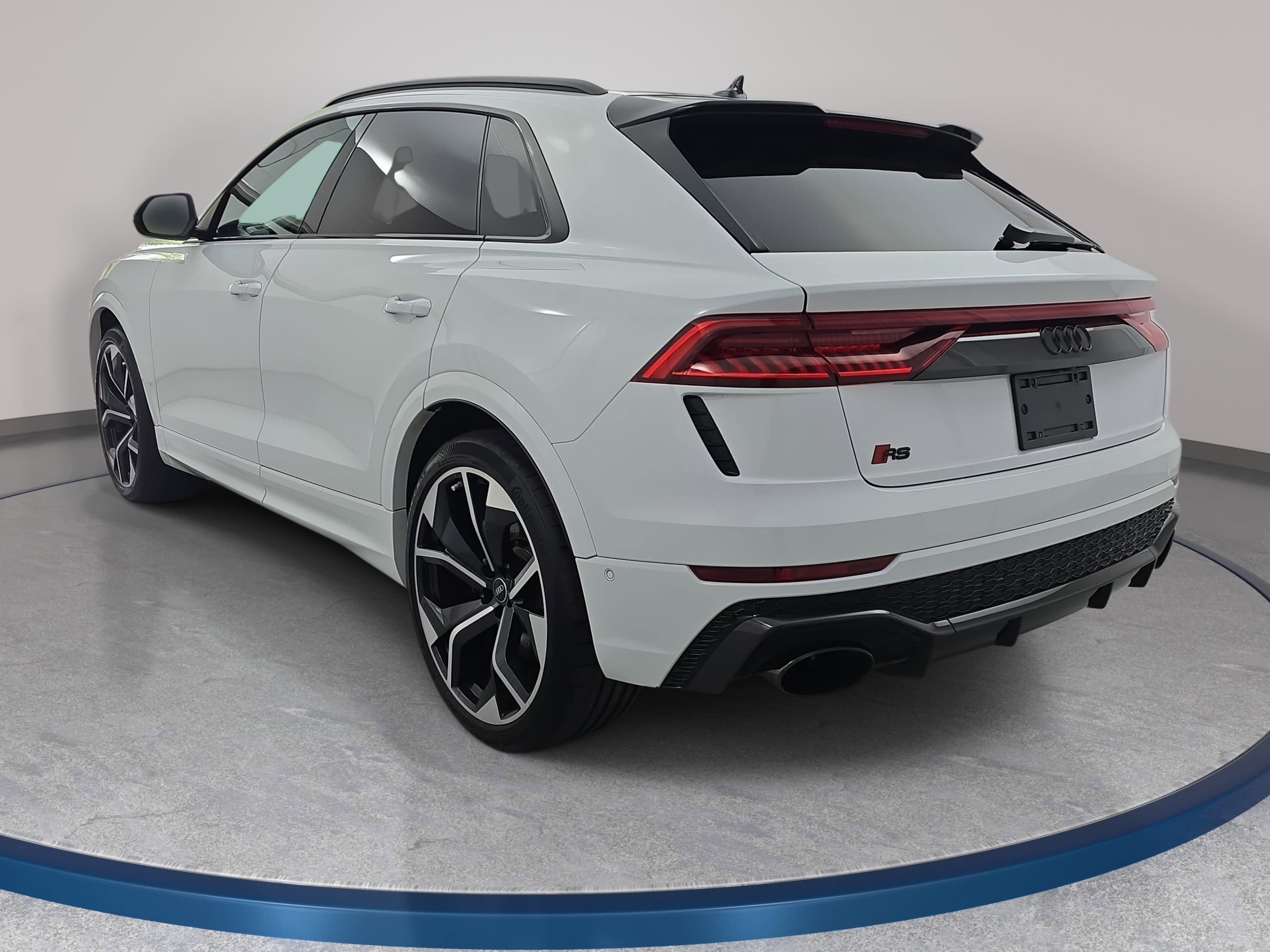 2023 Audi RS Q8 4.0T