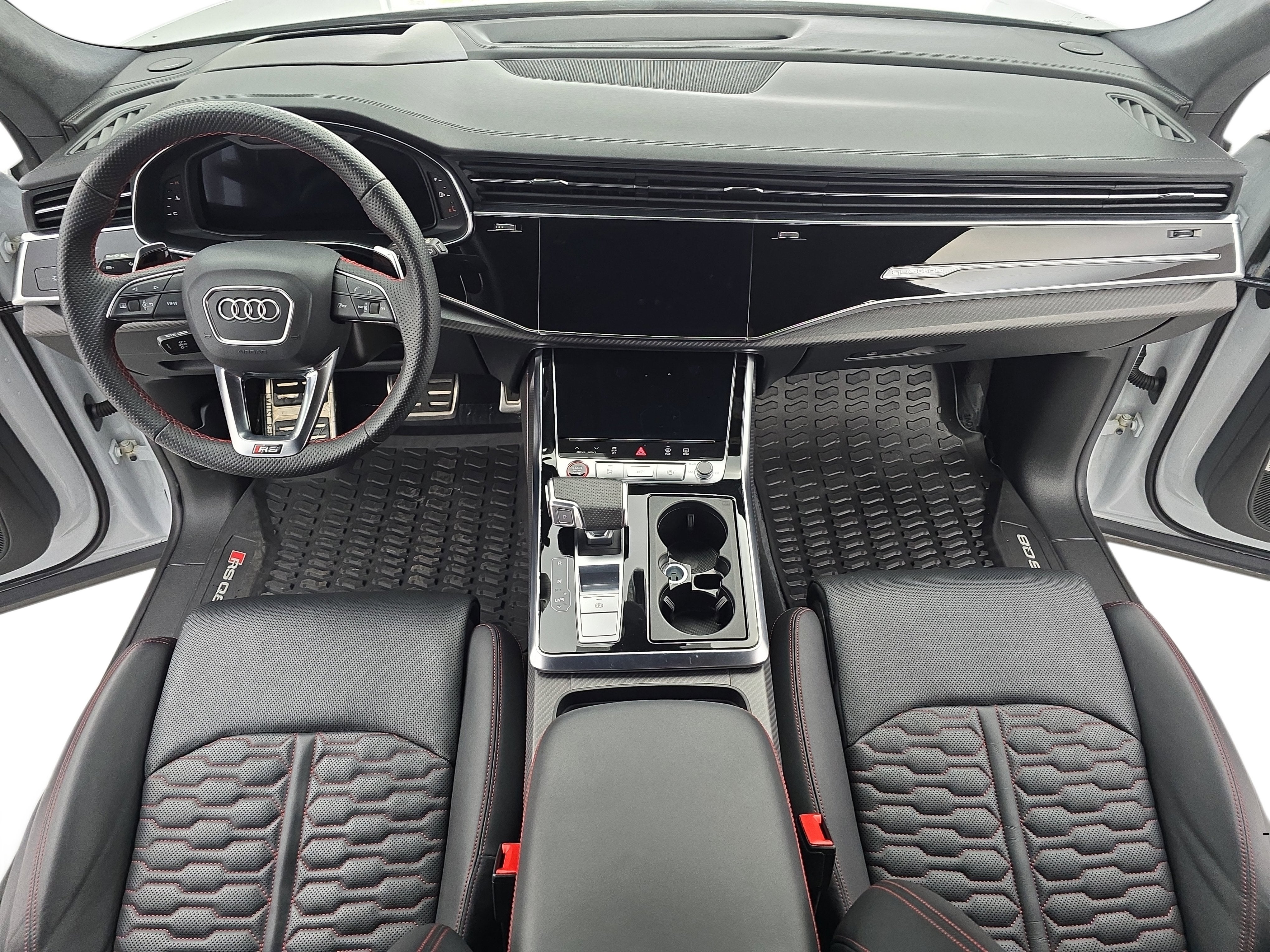 2023 Audi RS Q8 4.0T