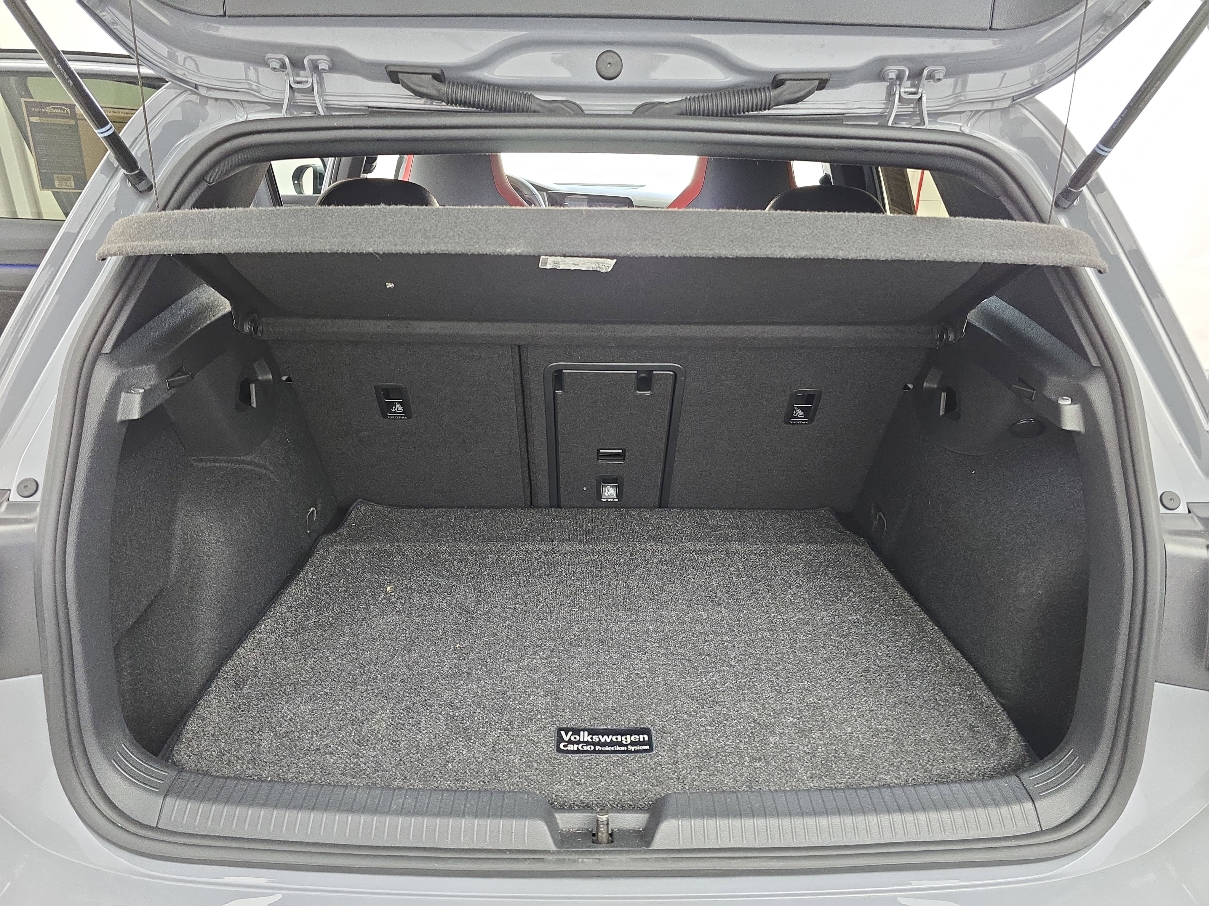 2023 Volkswagen Golf GTI SE