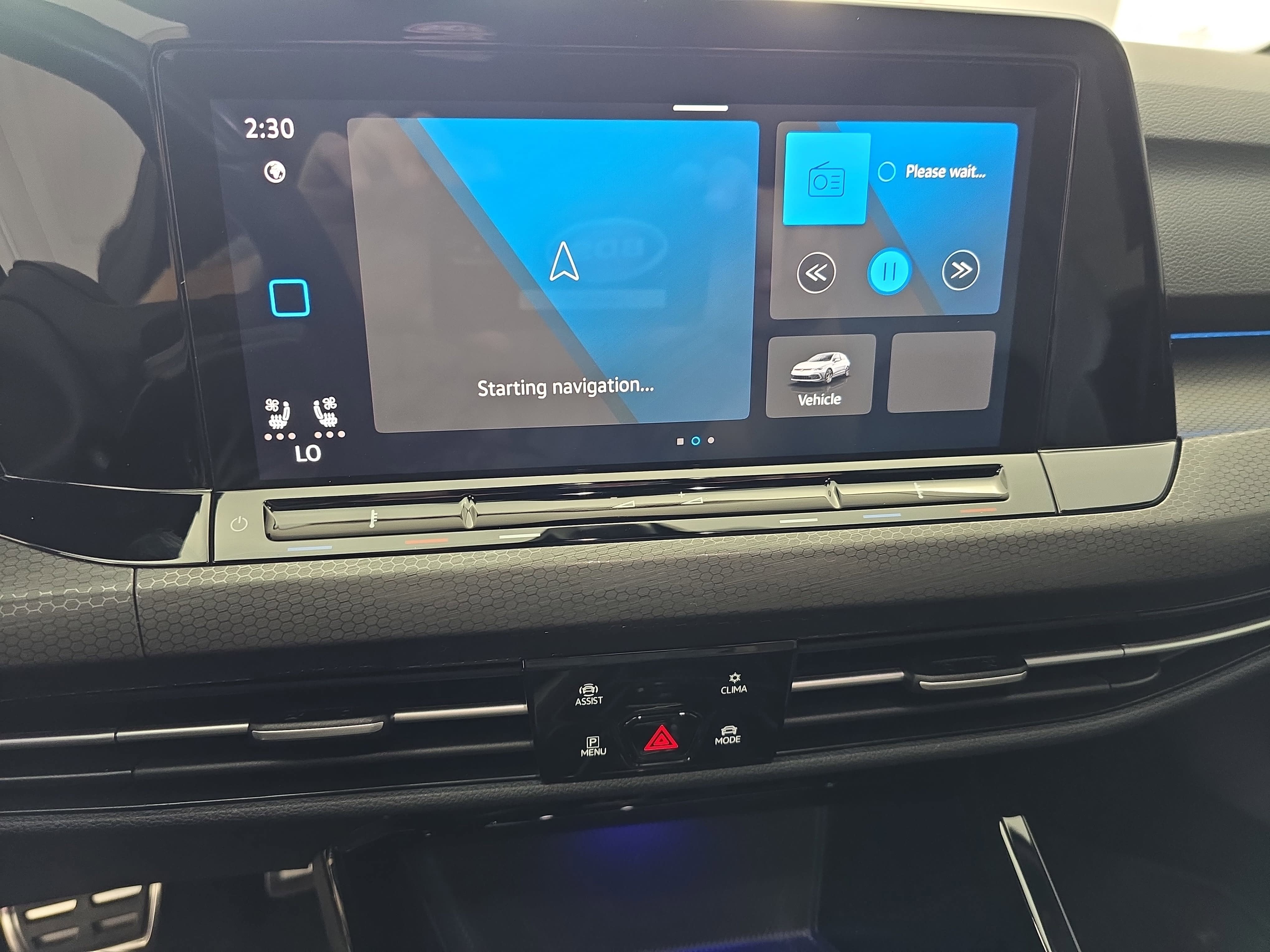 2023 Volkswagen Golf GTI SE