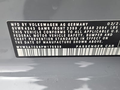 2023 Volkswagen Golf GTI SE