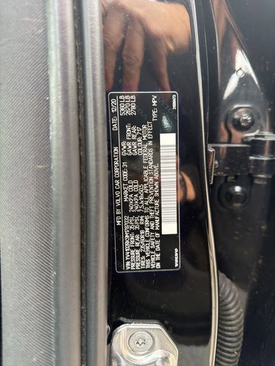 2021 Volvo XC60 Momentum