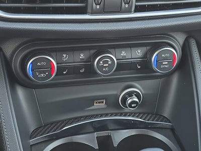 2024 Alfa Romeo Stelvio Quadrifoglio Carbon