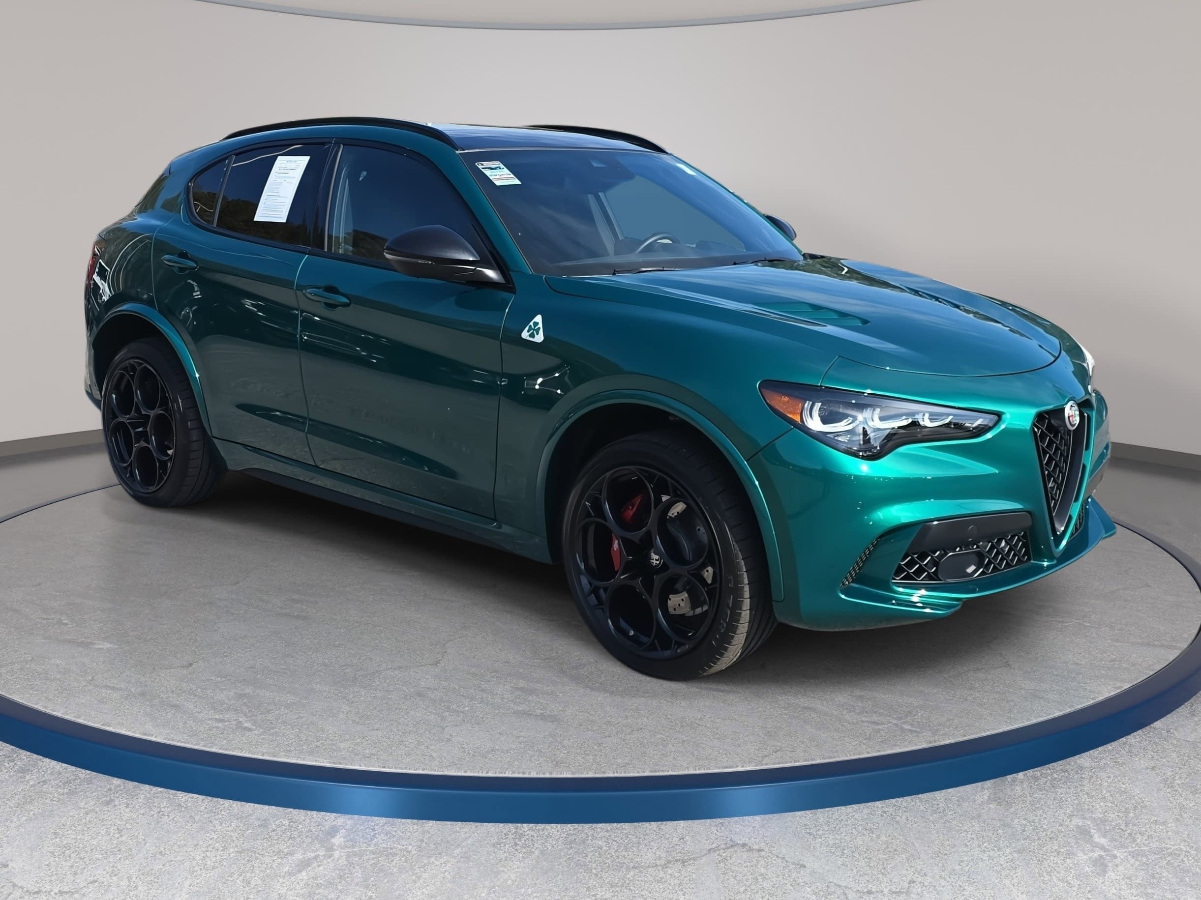 2024 Alfa Romeo Stelvio Quadrifoglio Carbon