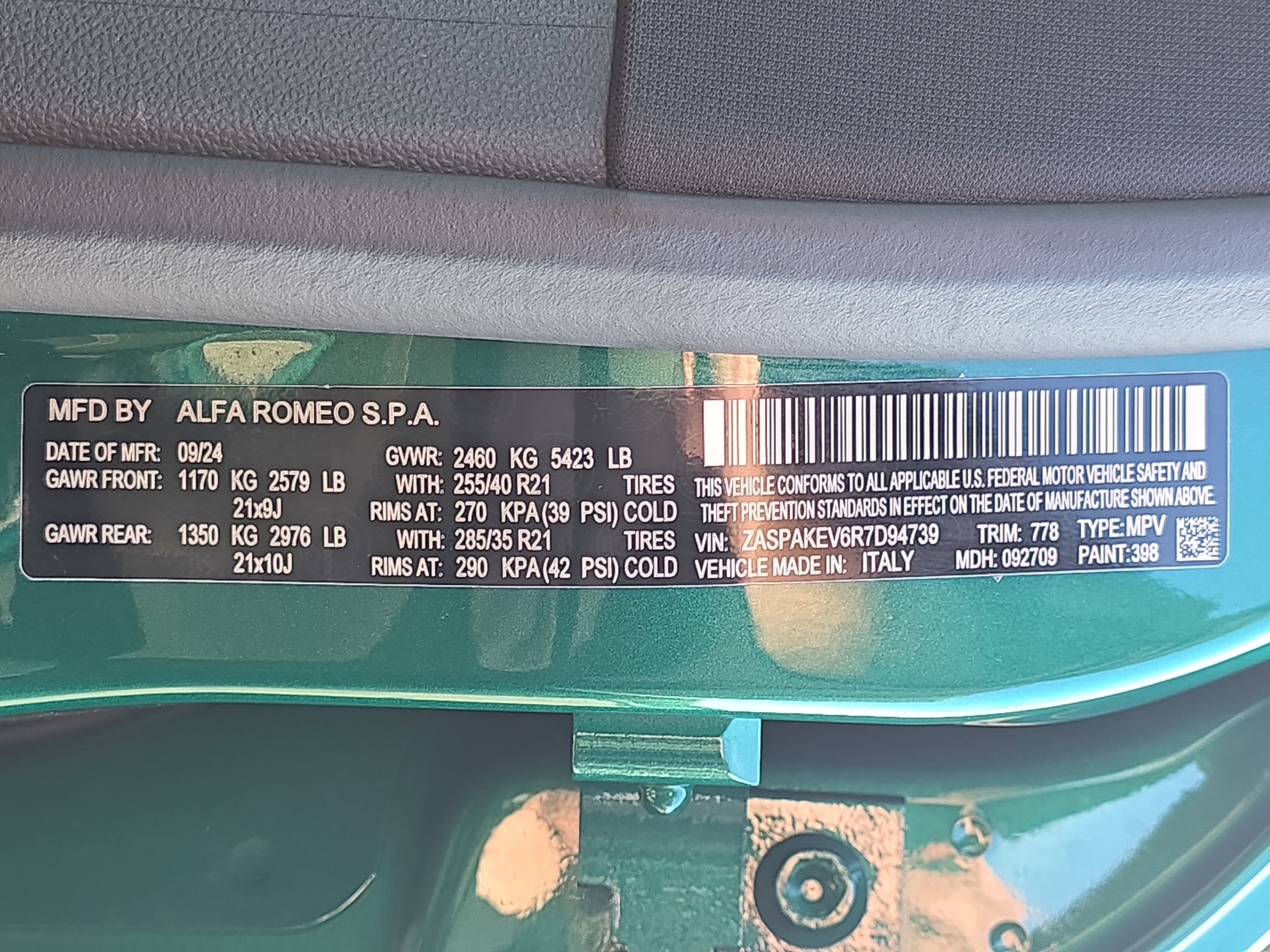 2024 Alfa Romeo Stelvio Quadrifoglio Carbon