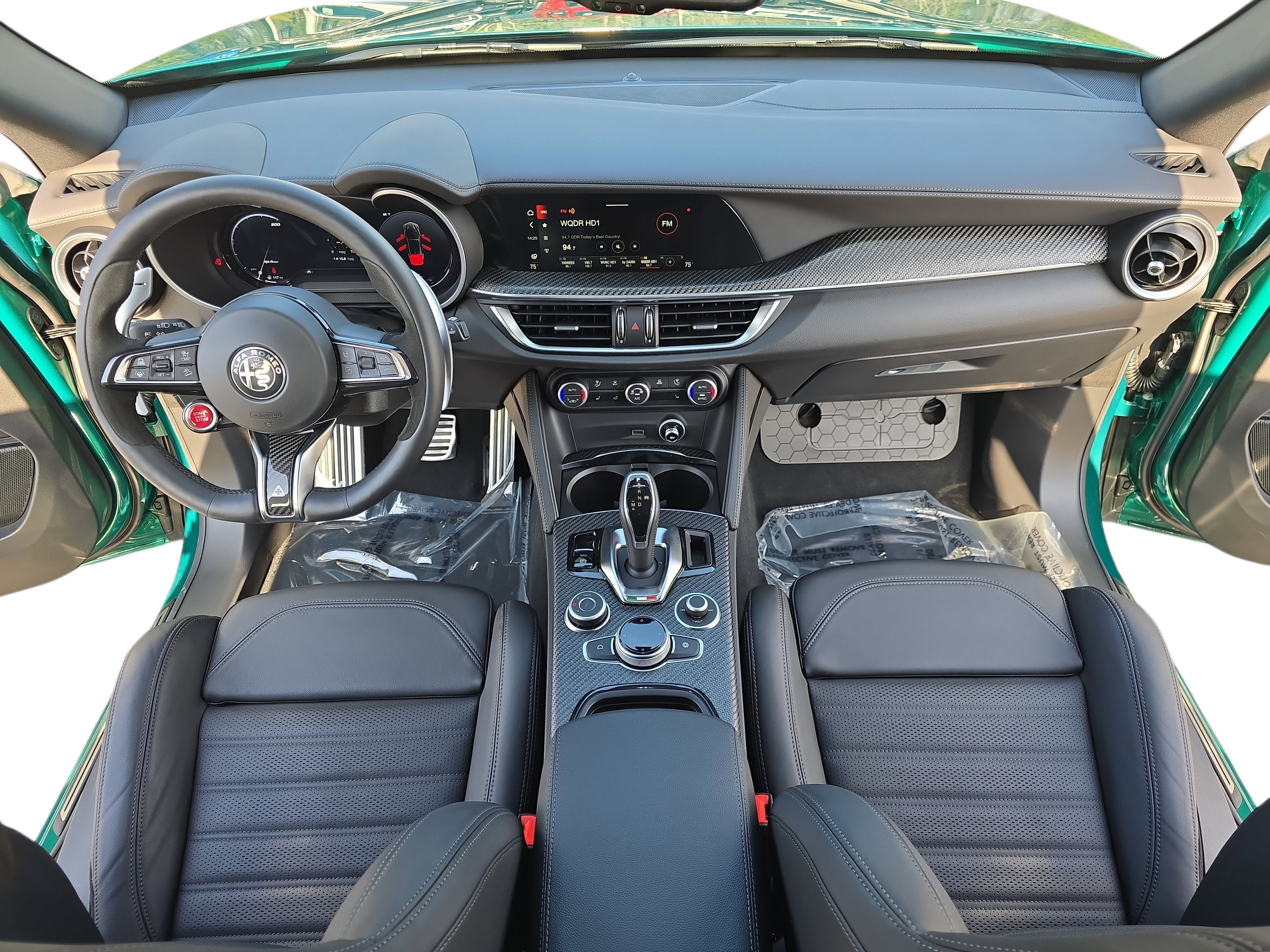 2024 Alfa Romeo Stelvio Quadrifoglio Carbon