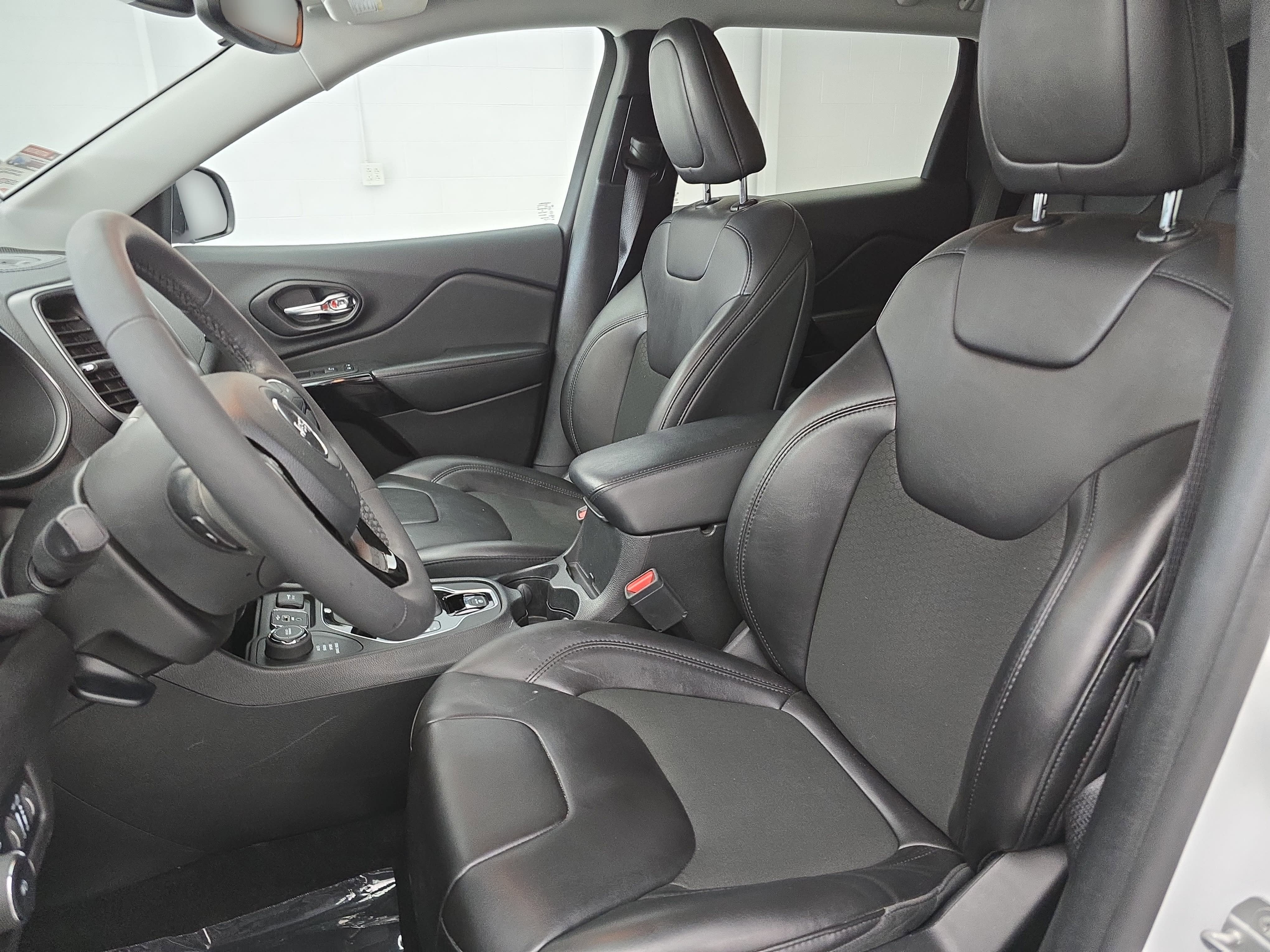 2021 Jeep Cherokee Altitude