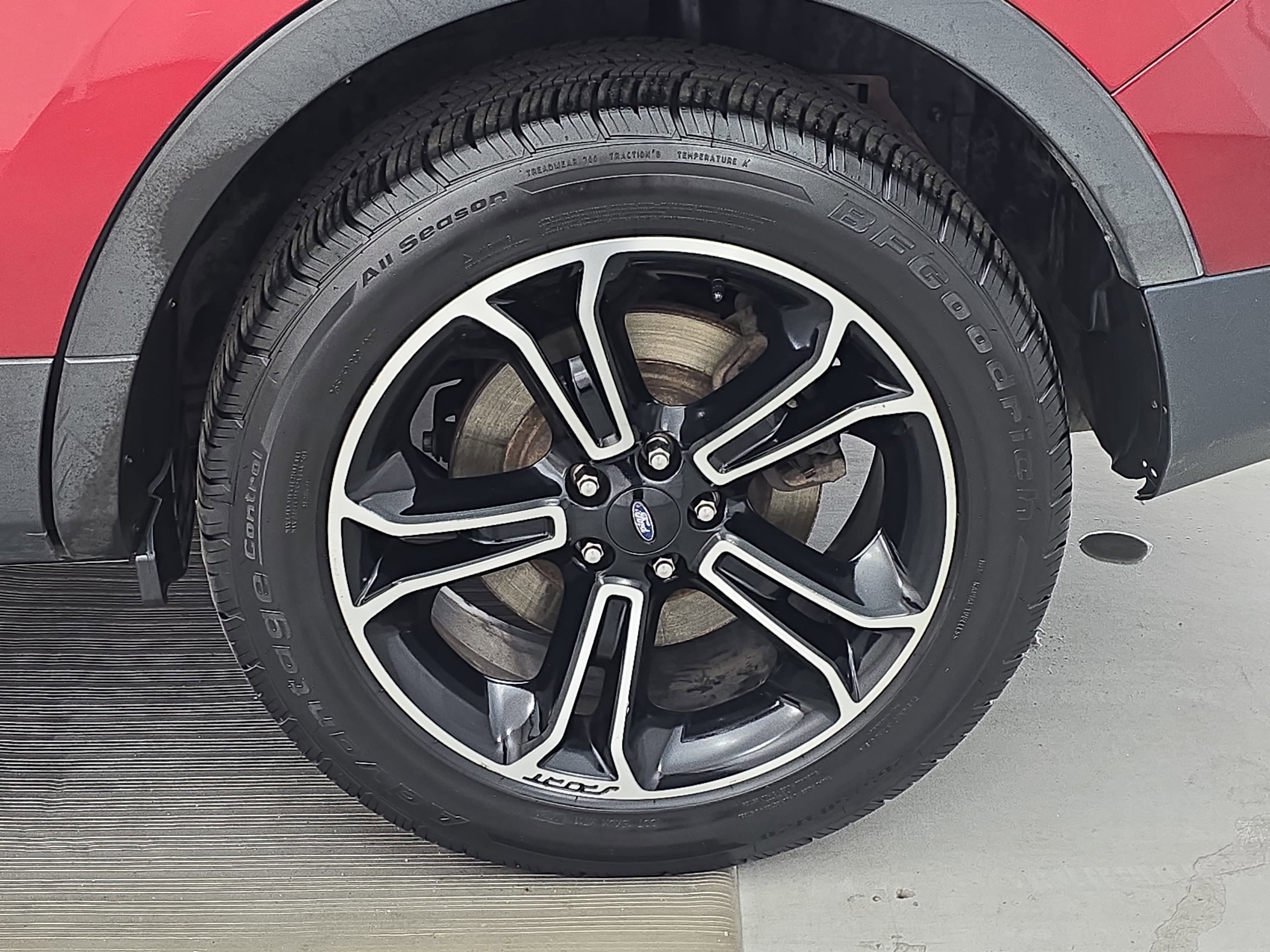 2014 Ford Explorer Sport