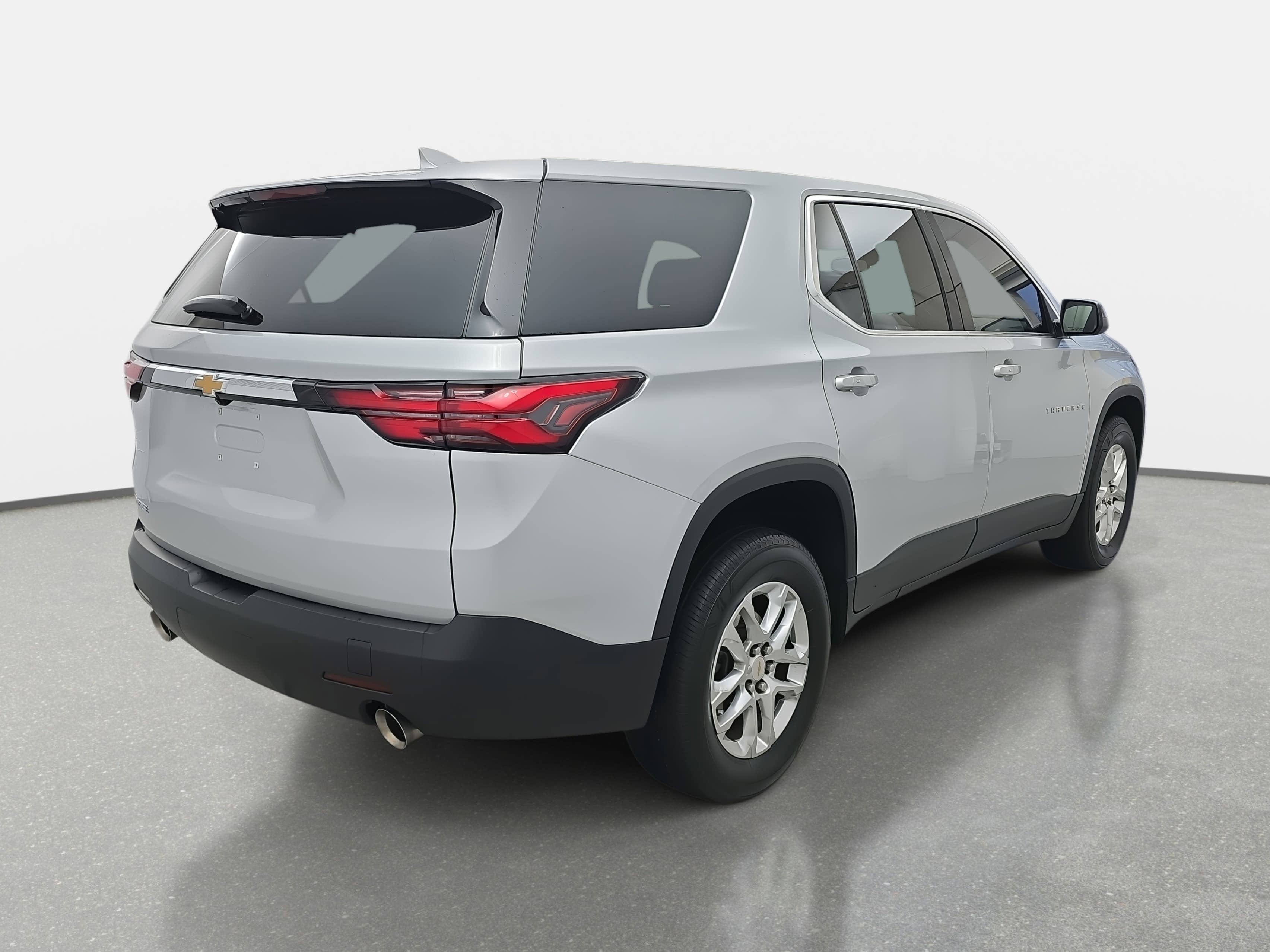 2022 Chevrolet Traverse LS