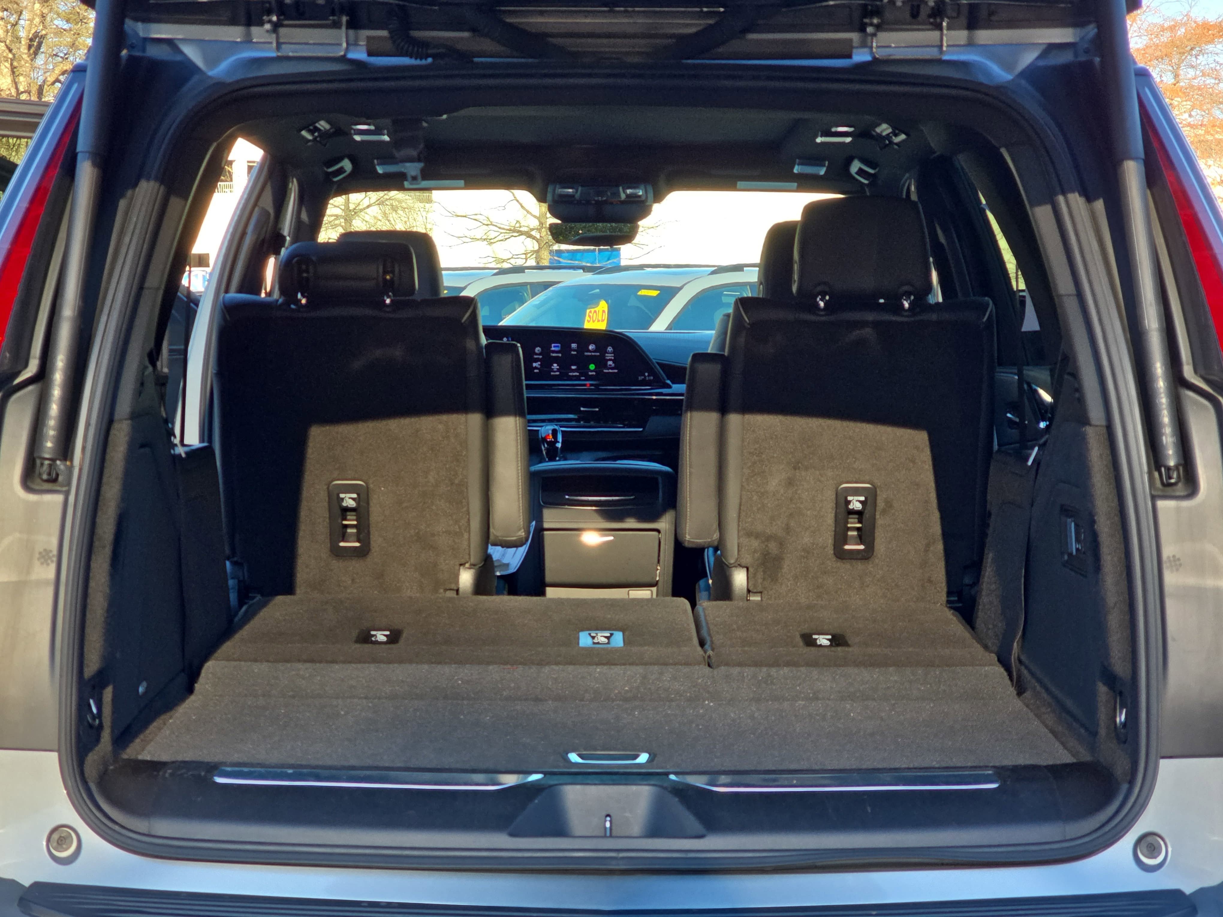 2024 Cadillac Escalade 4WD Sport