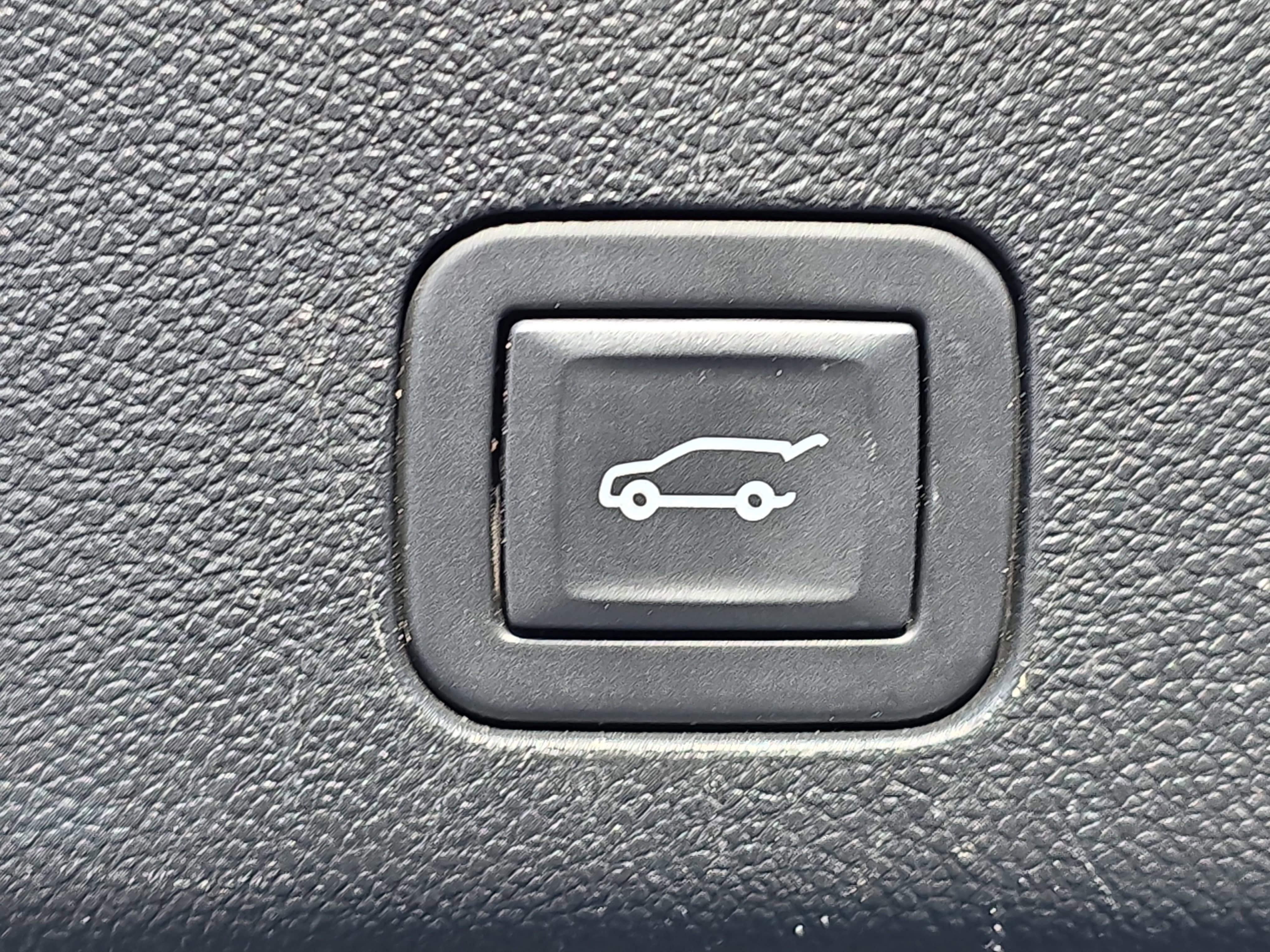 2024 Cadillac Escalade 4WD Sport