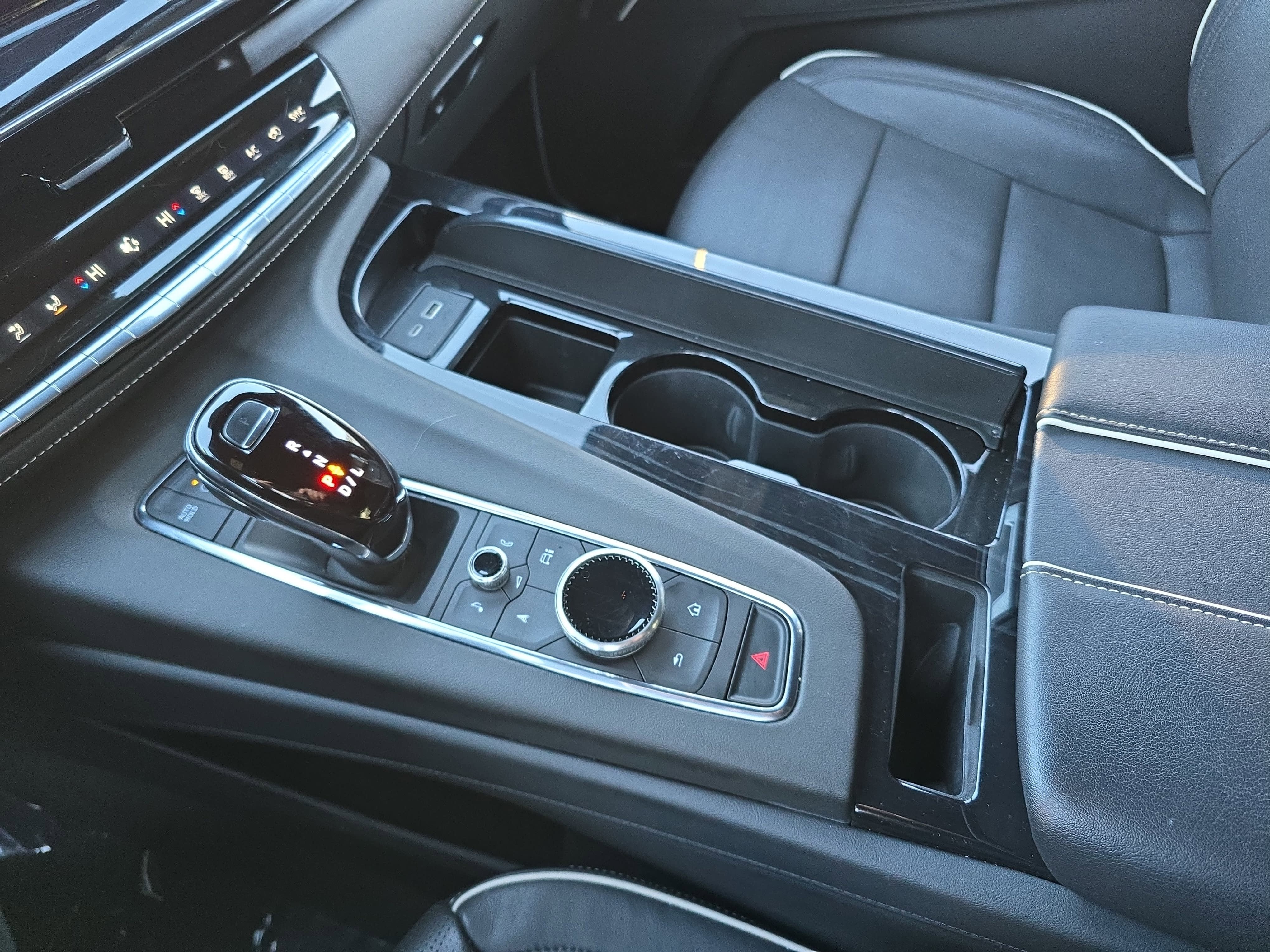 2024 Cadillac Escalade 4WD Sport