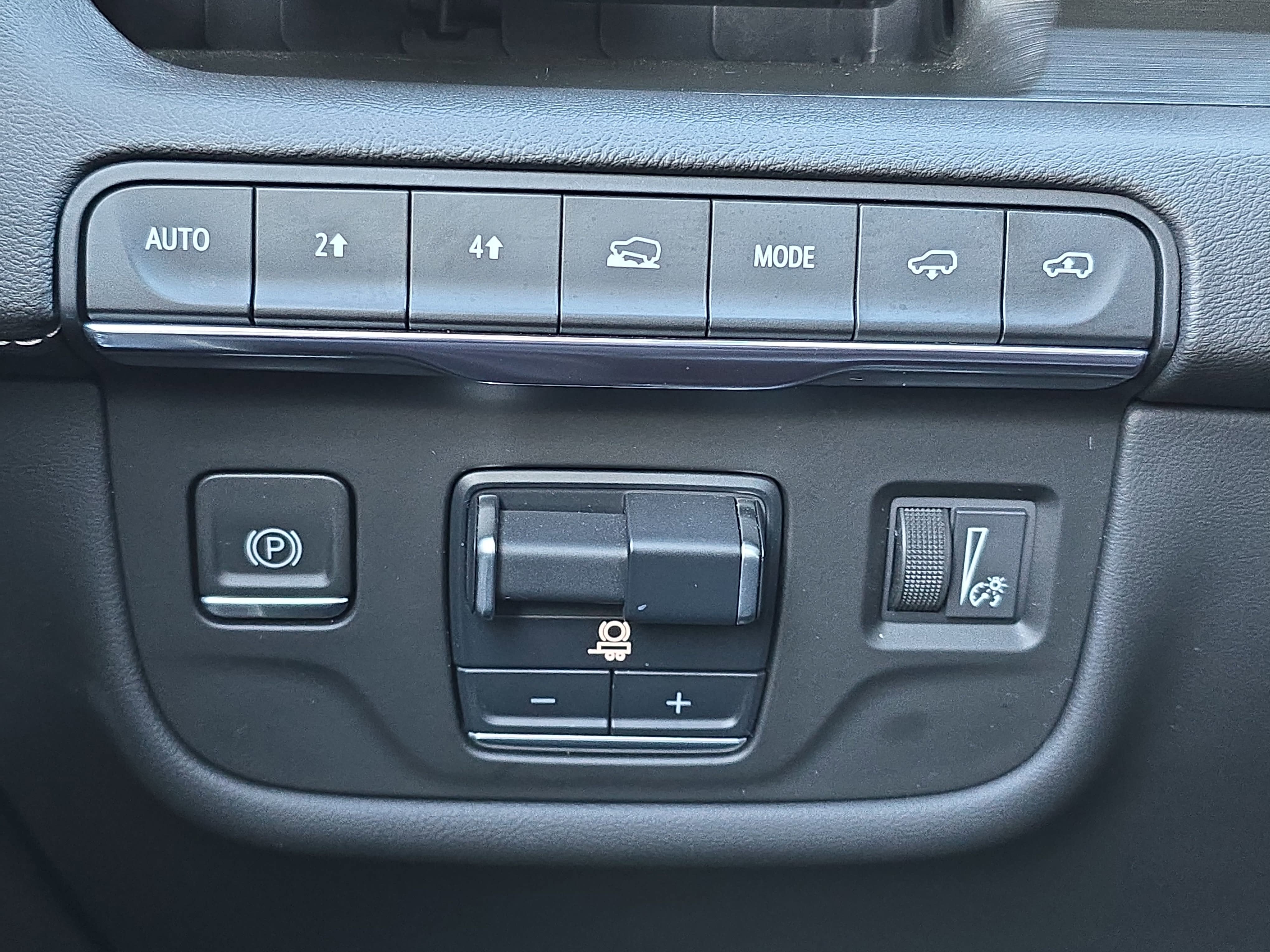 2024 Cadillac Escalade 4WD Sport