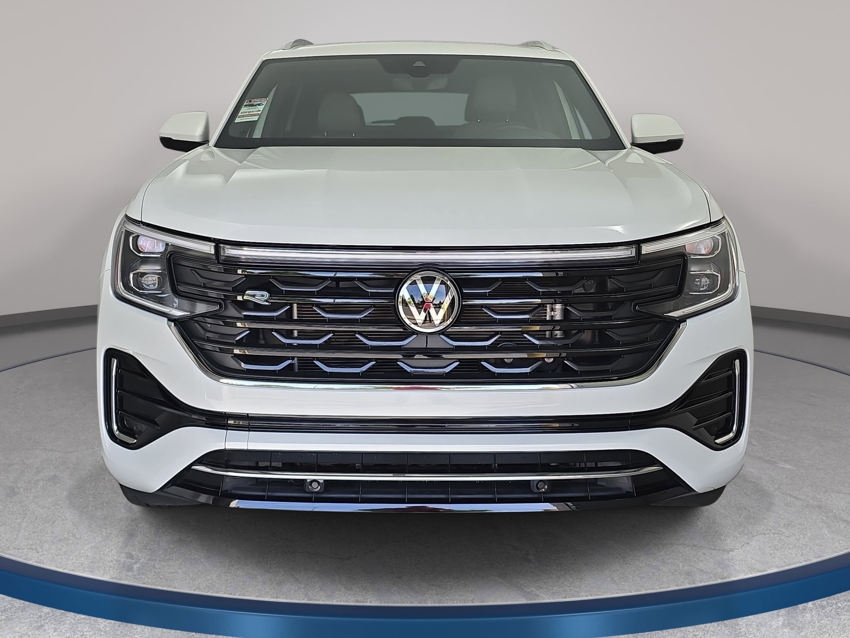 2024 Volkswagen Atlas Cross Sport 2.0T SEL R-Line