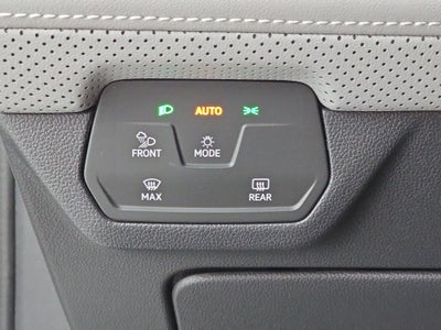 2024 Volkswagen Atlas Cross Sport 2.0T SEL R-Line