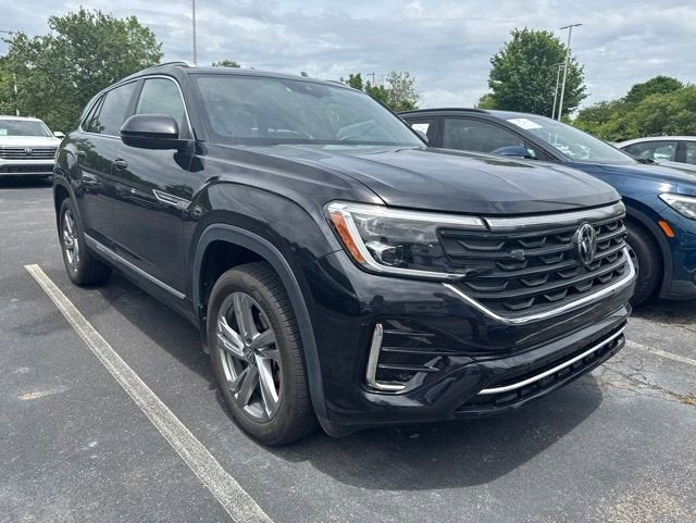 2024 Volkswagen Atlas Cross Sport 2.0T SEL R-Line