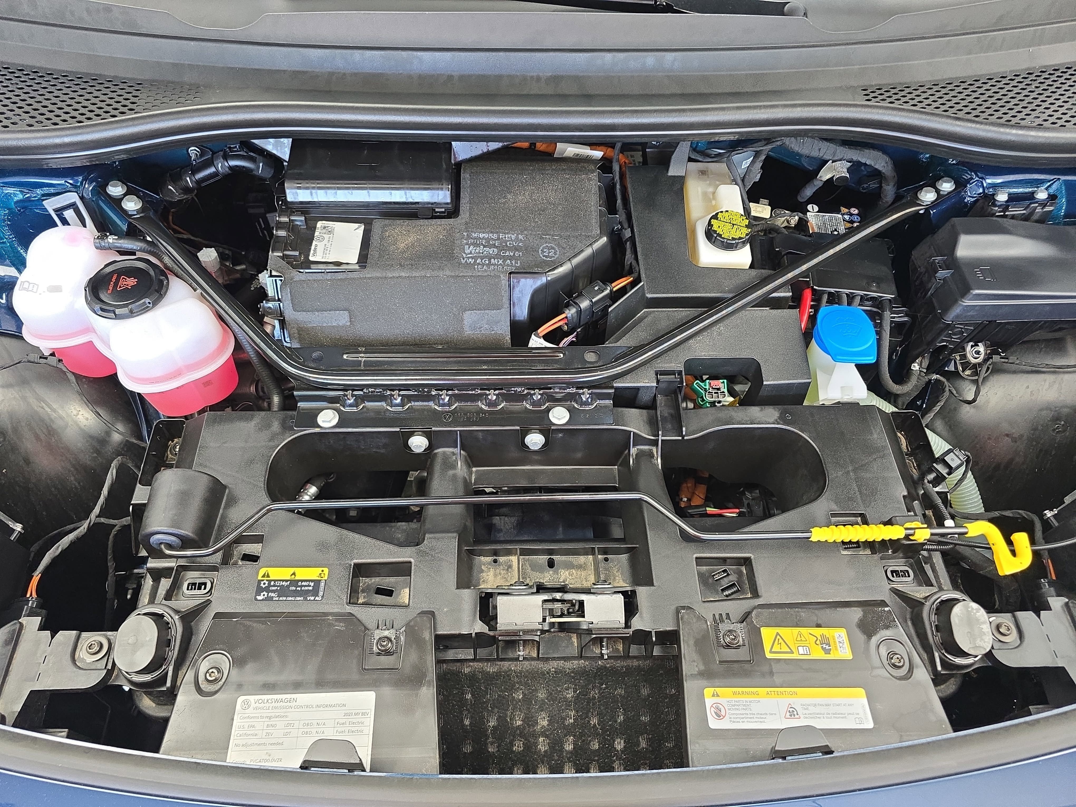 2023 Volkswagen ID.4 Standard