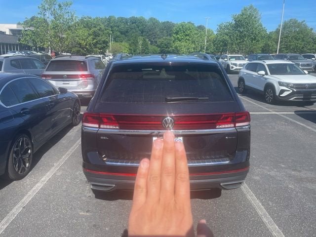 2024 Volkswagen Atlas 2.0T SEL