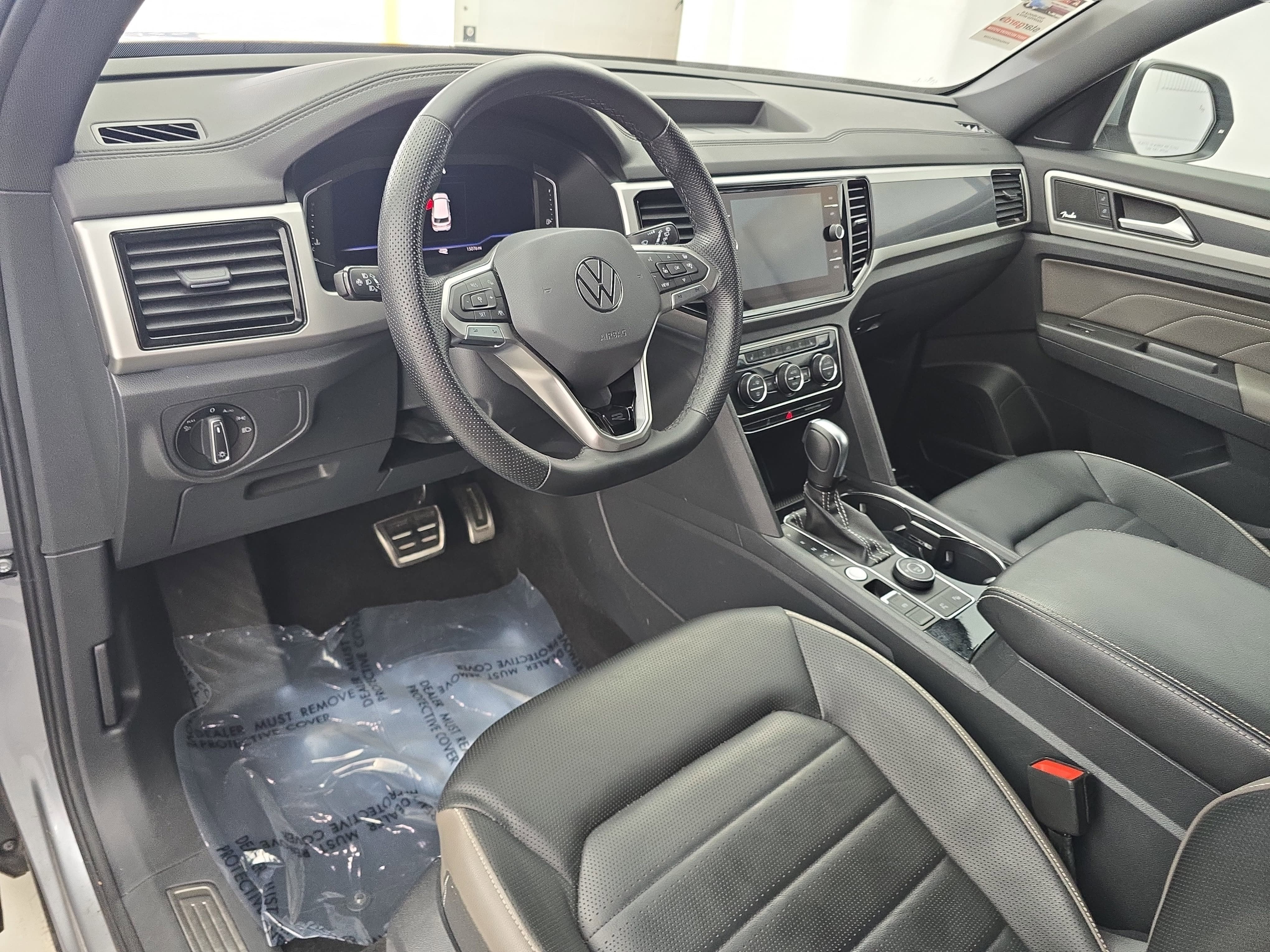 2023 Volkswagen Atlas Cross Sport 3.6L V6 SEL Premium R-Line