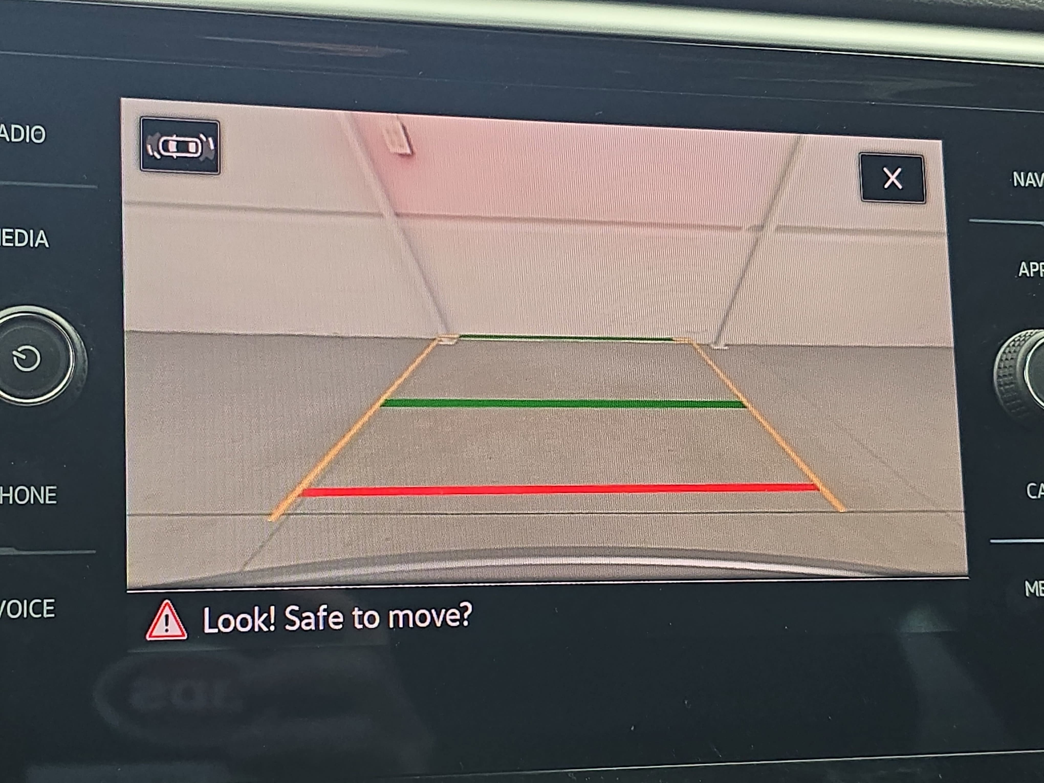 2023 Volkswagen Atlas Cross Sport 3.6L V6 SEL Premium R-Line