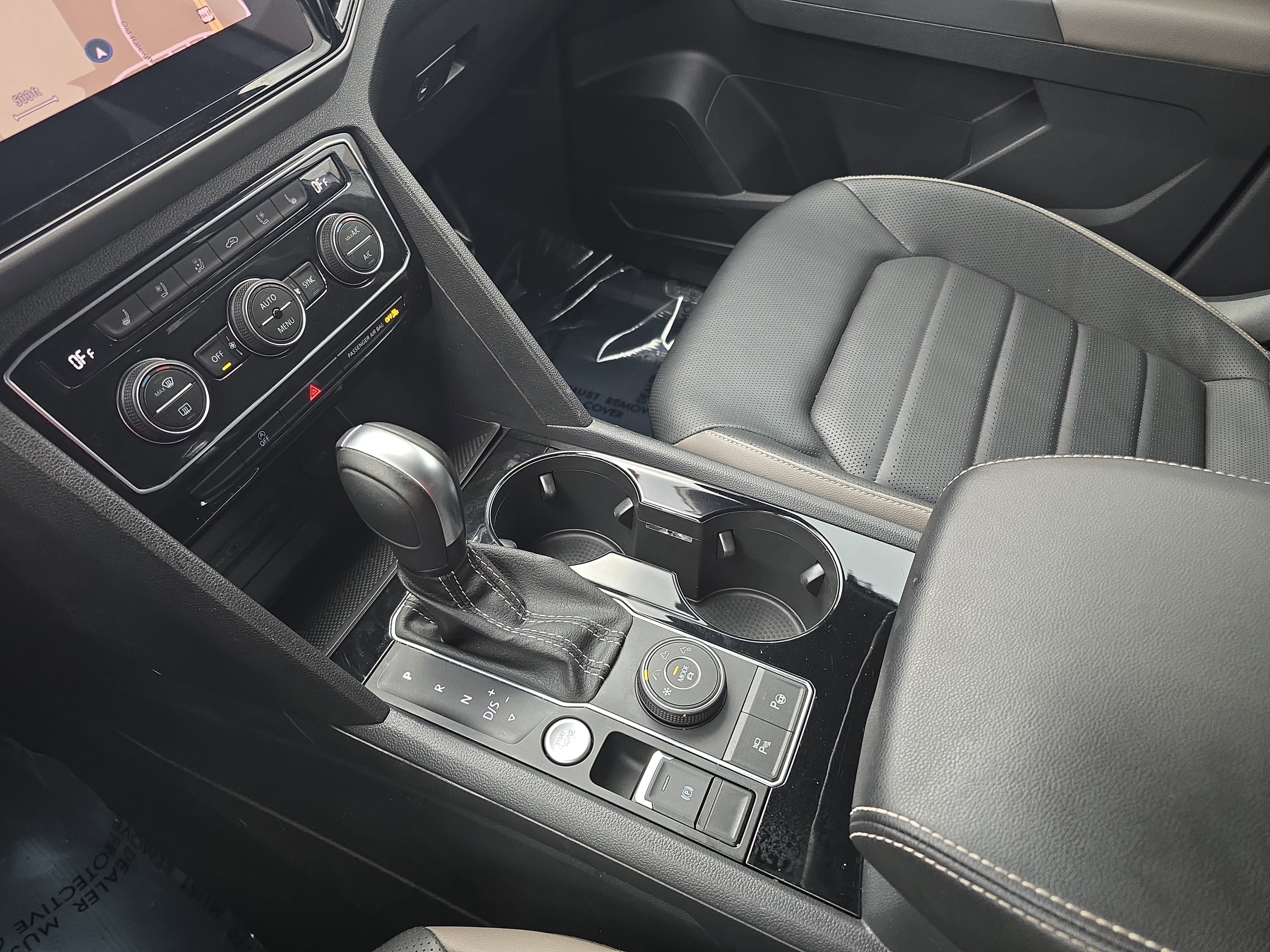 2023 Volkswagen Atlas Cross Sport 3.6L V6 SEL Premium R-Line