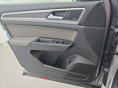 2023 Volkswagen Atlas Cross Sport 3.6L V6 SEL Premium R-Line