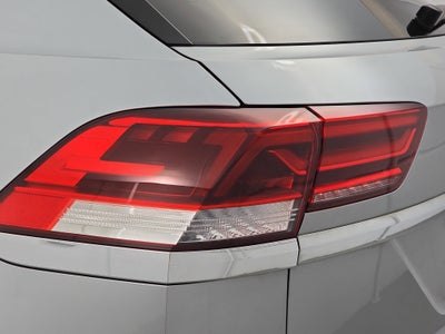 2023 Volkswagen Atlas Cross Sport 3.6L V6 SEL Premium R-Line