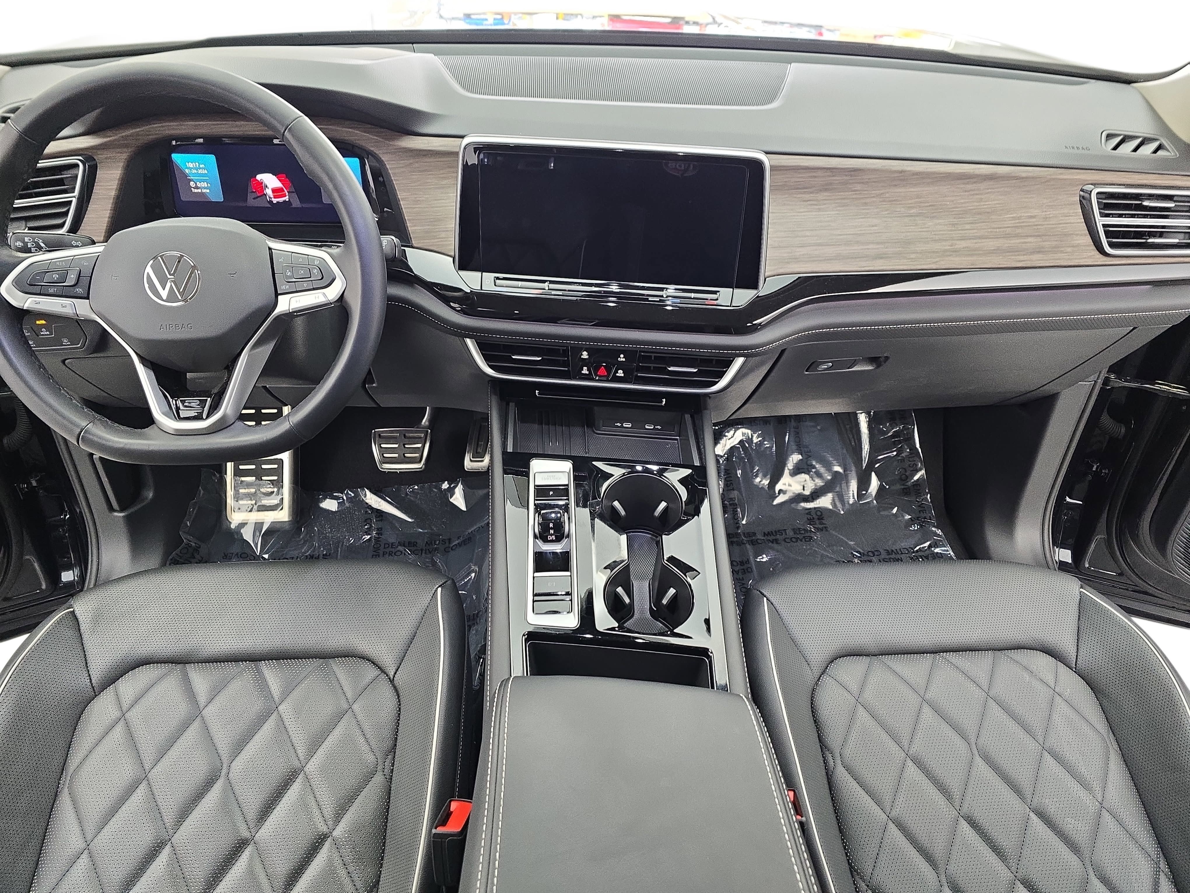 2025 Volkswagen Atlas 2.0T SEL Premium R-Line